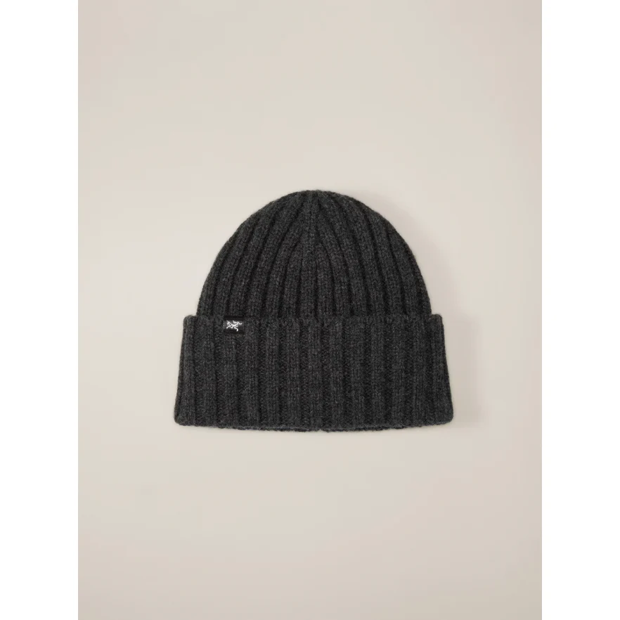 Arc'teryx Chunky Ribbed Toque in Black Heather - Image 5