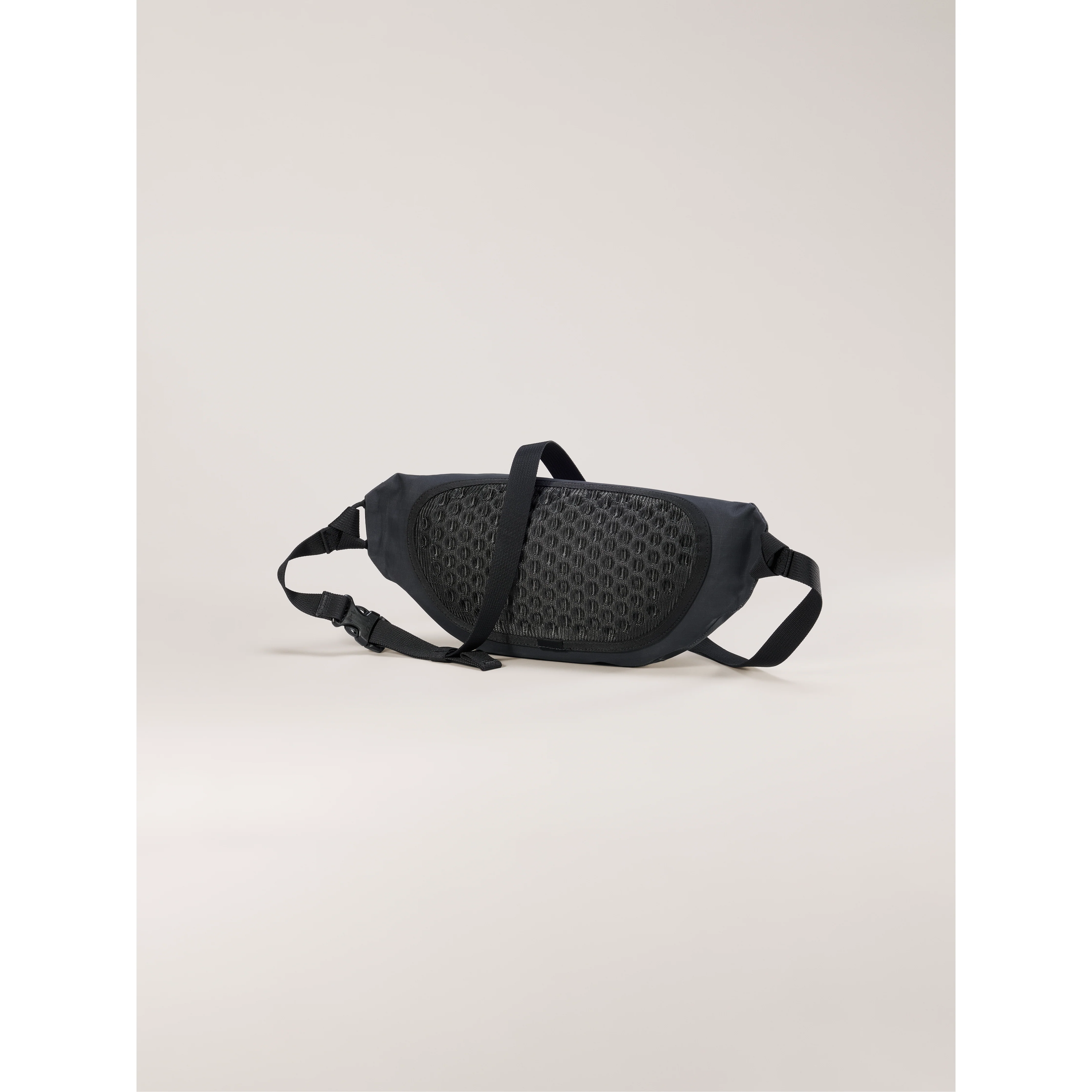 Arc'teryx Granville Crossbody Bag - Image 13