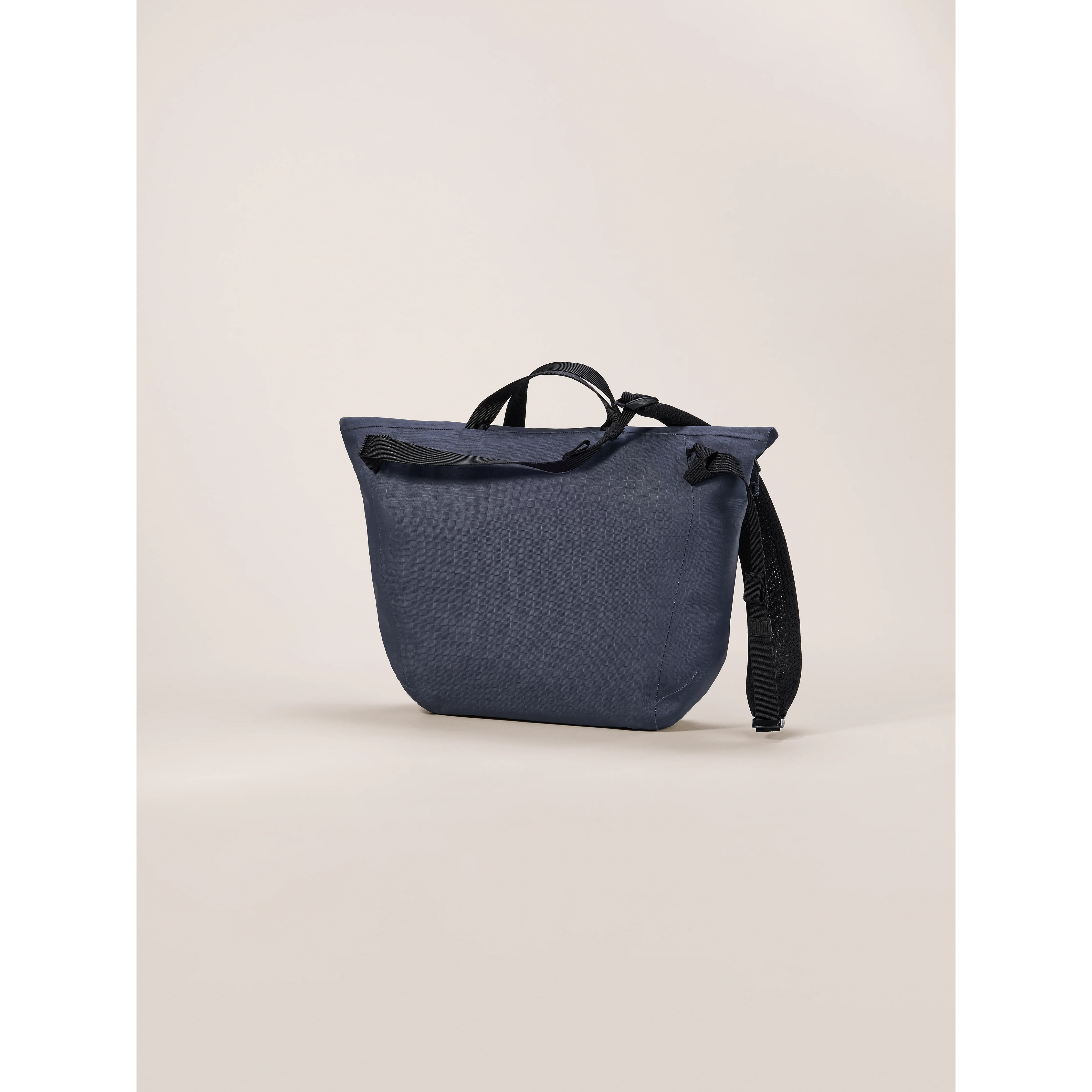 Arc'teryx Granville Shoulder Bag - Image 14