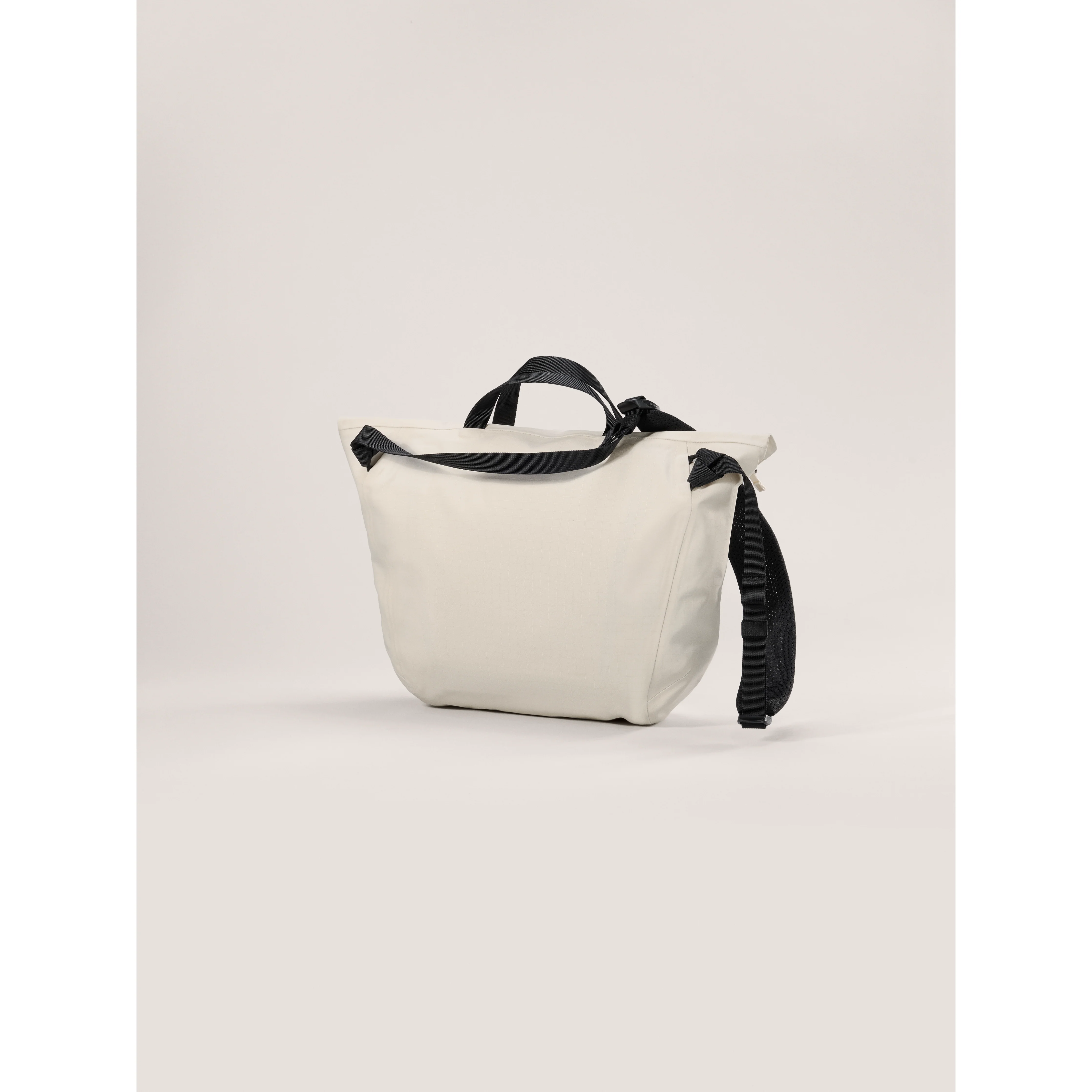 Arc'teryx Granville Shoulder Bag - Image 29