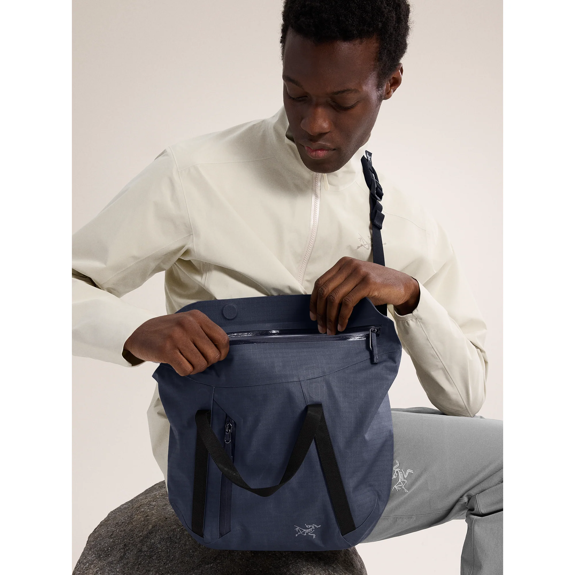 Arc'teryx Granville Shoulder Bag - Image 8