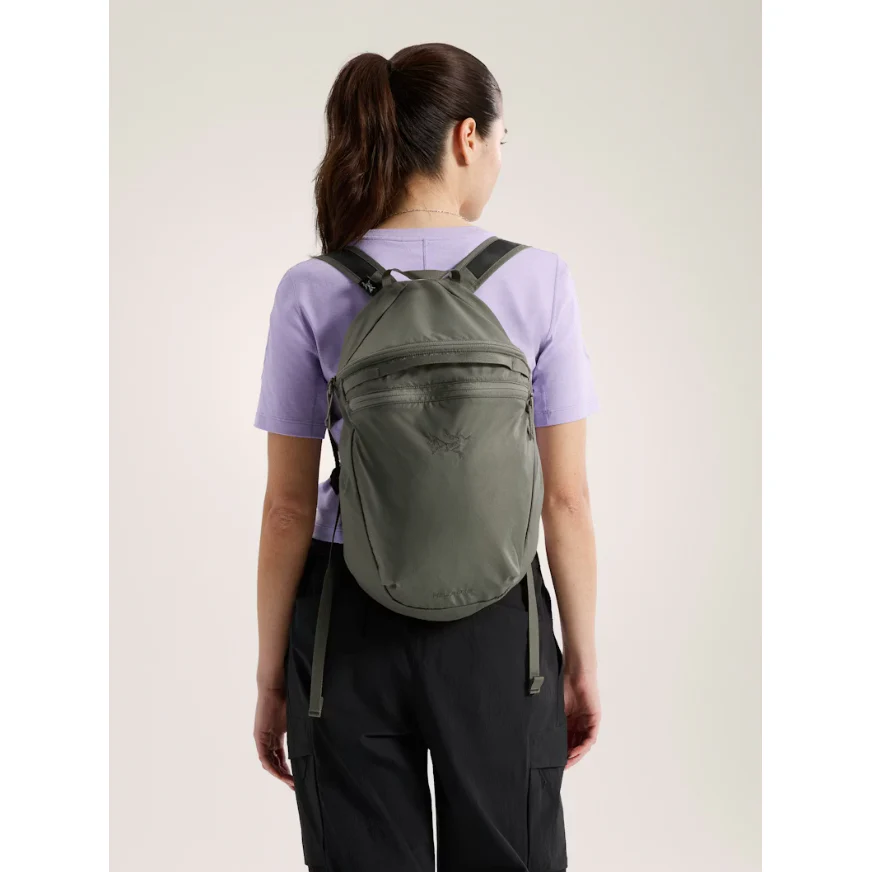 Arc'teryx Heliad 15 Backpack - Image 24