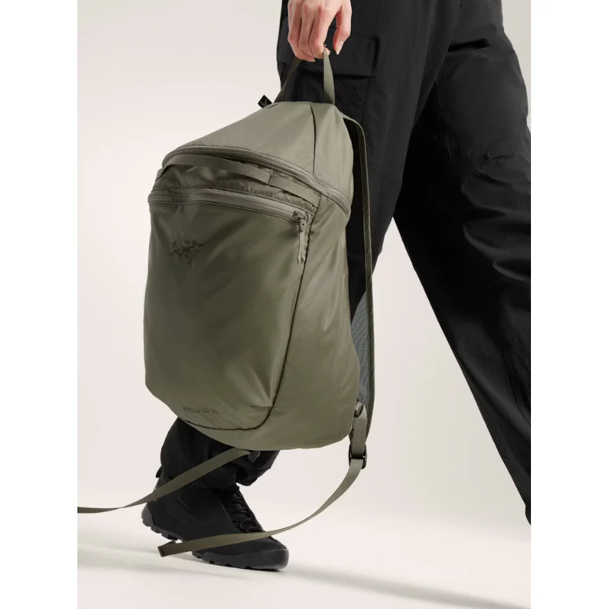 Arc'teryx Heliad 15 Backpack - Image 25