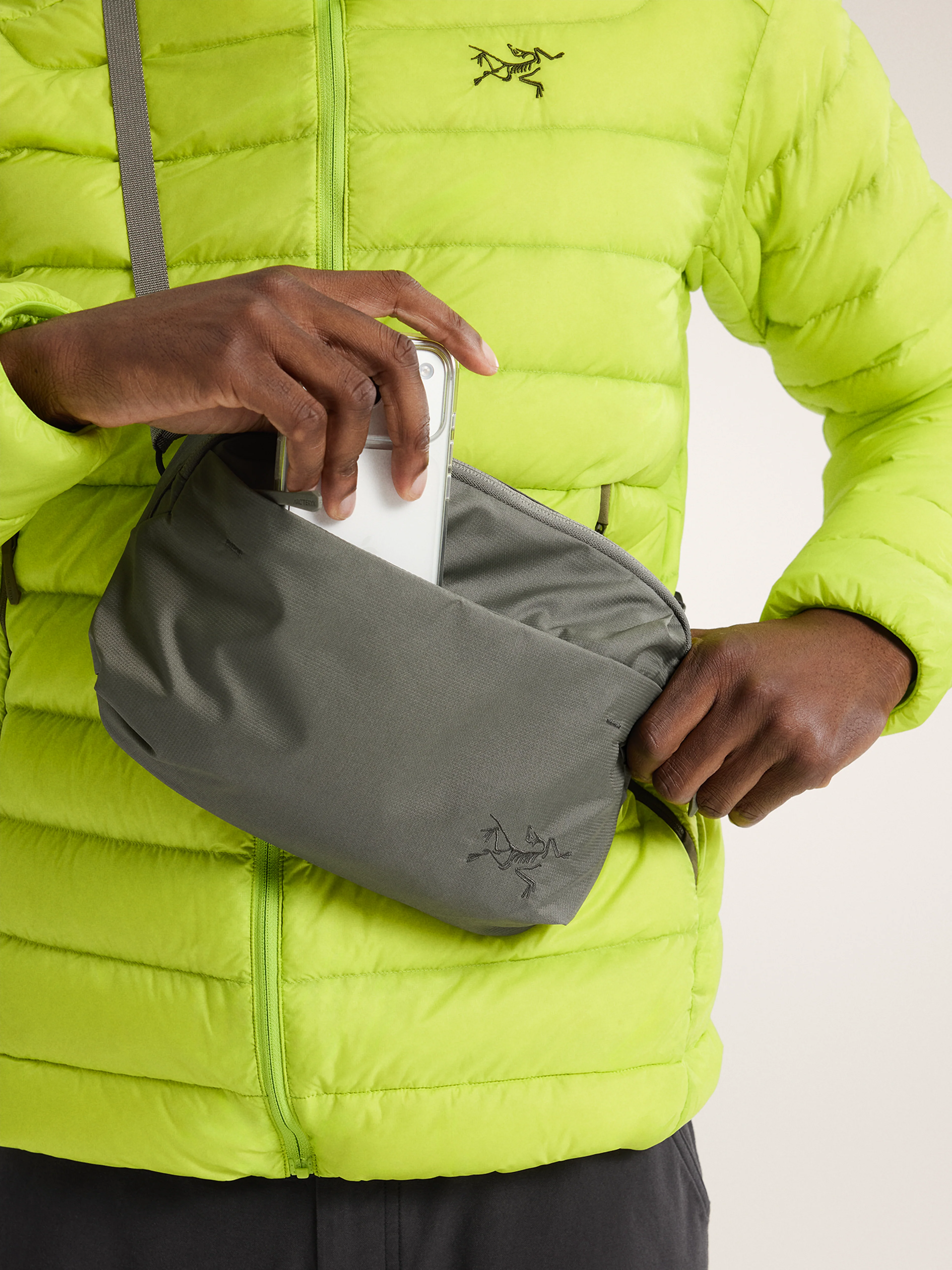Arc'teryx Heliad Crossbody Bag - Image 11