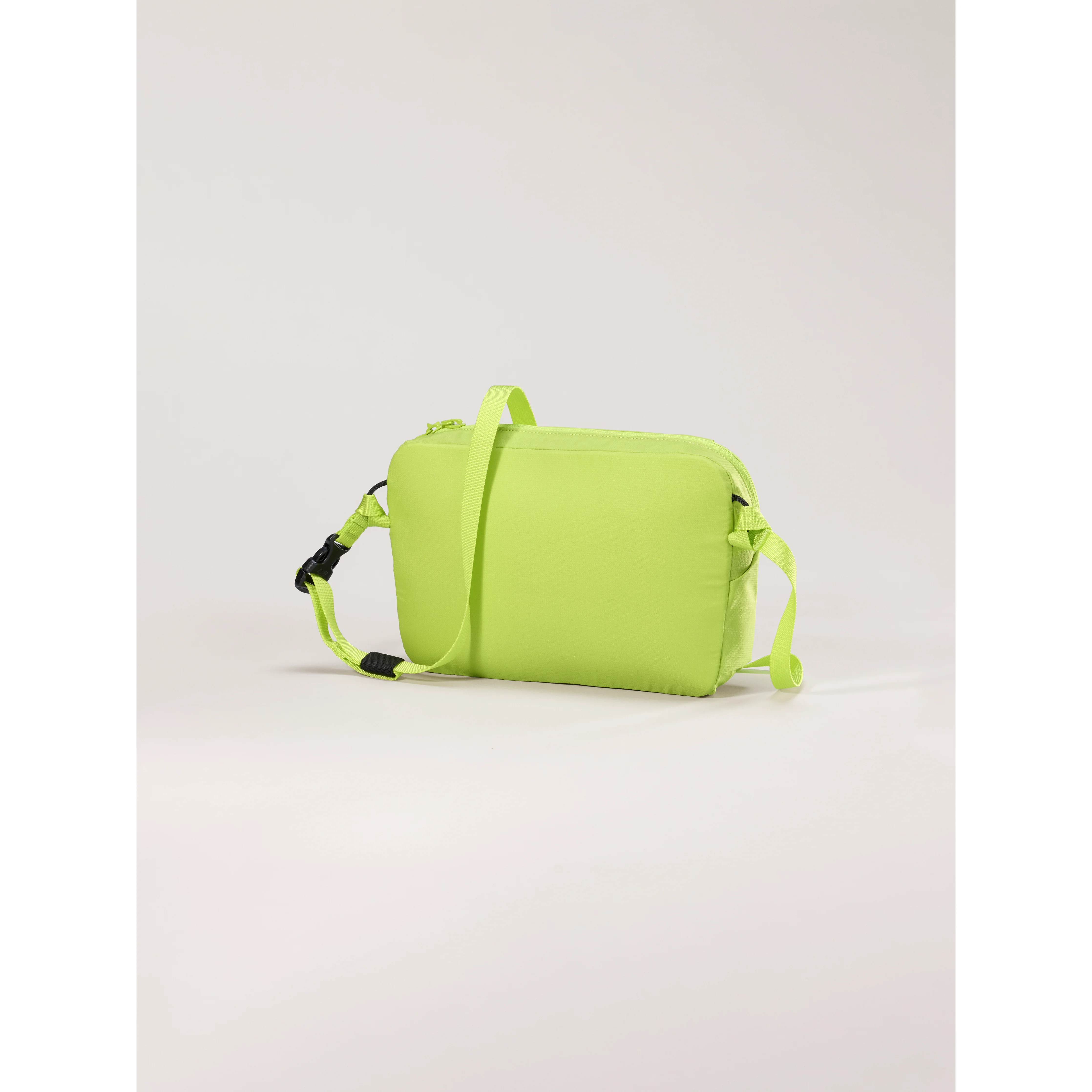 Arc'teryx Heliad Crossbody Bag - Image 26