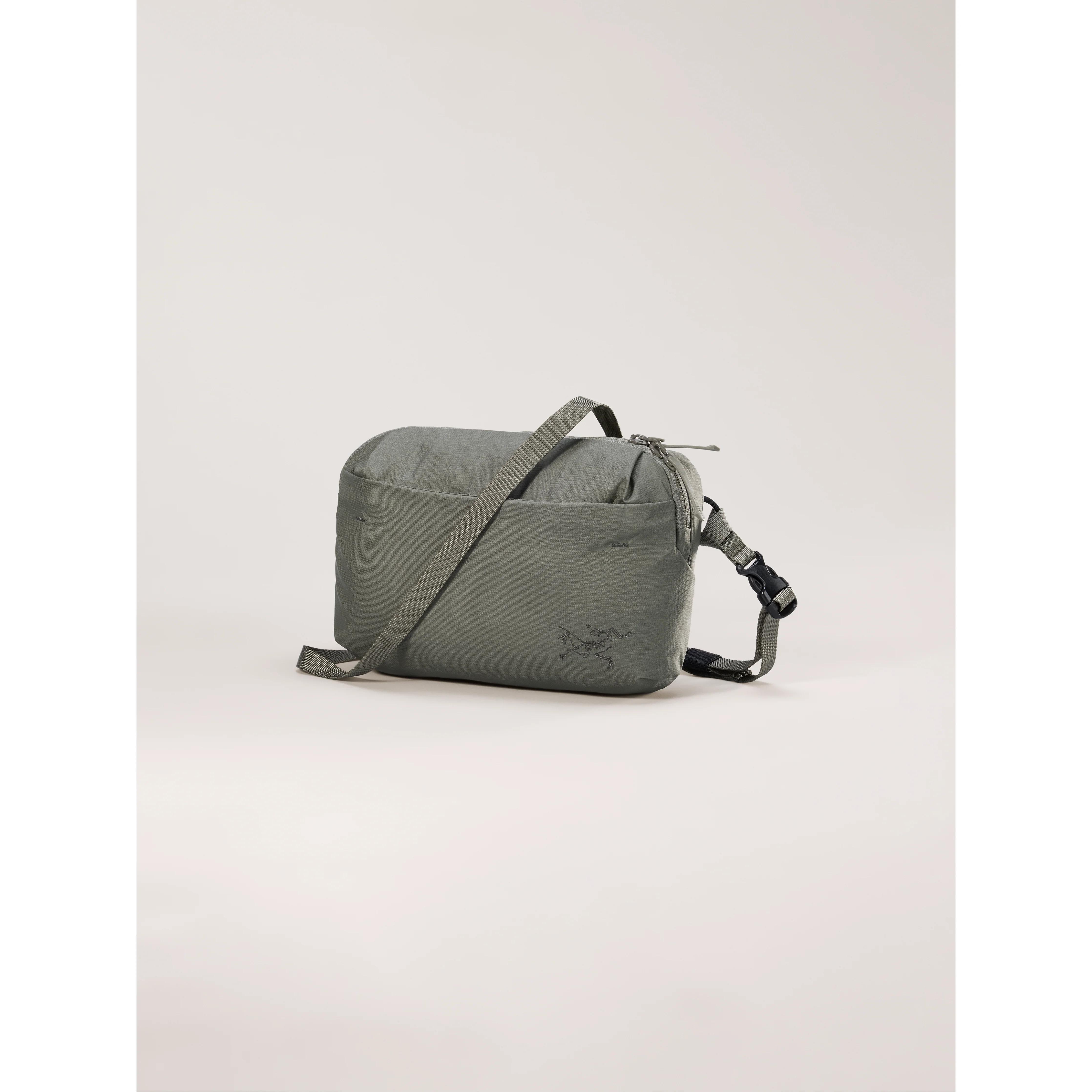 Arc'teryx Heliad Crossbody Bag - Image 9