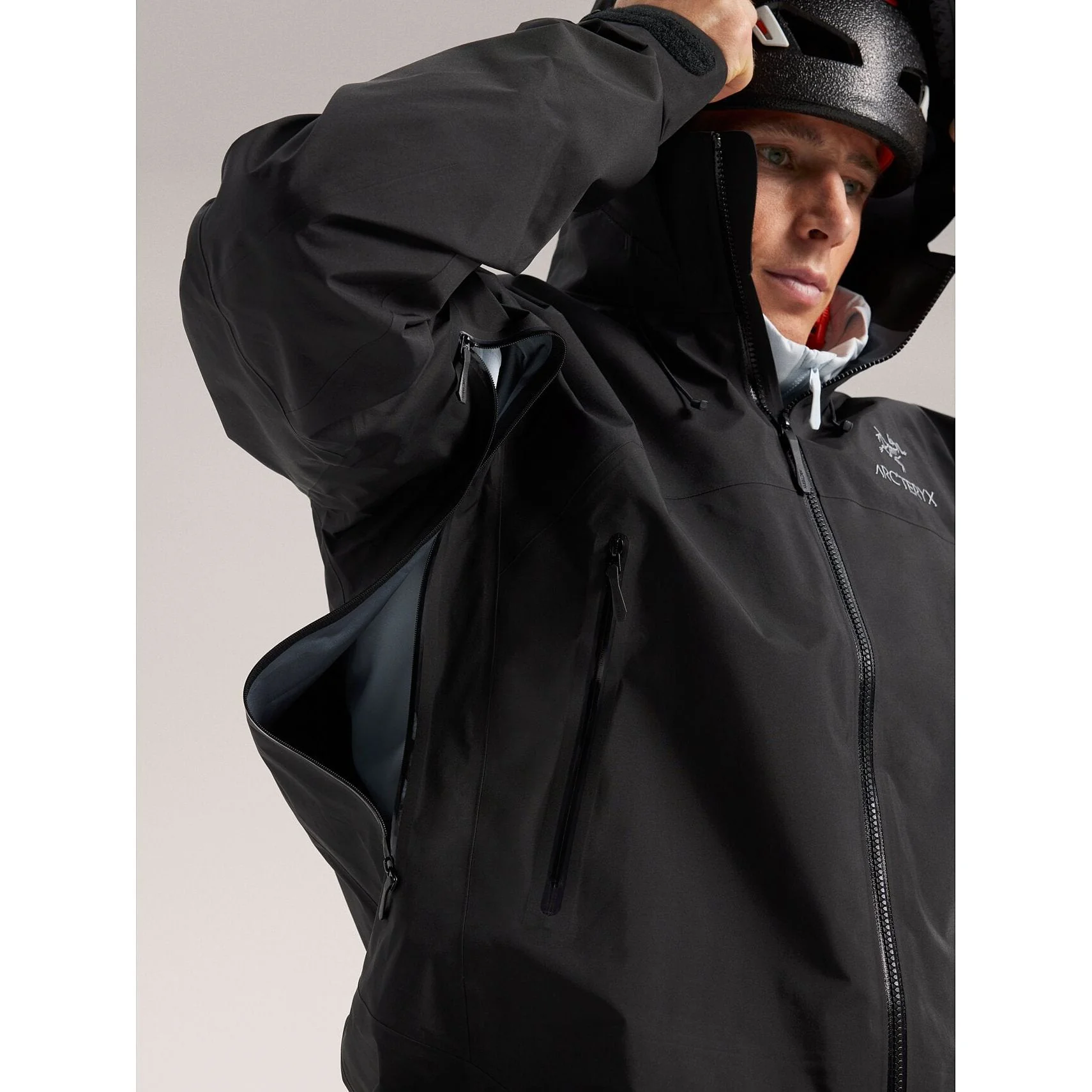 Arc'teryx Men's Beta AR Jacket - Image 6