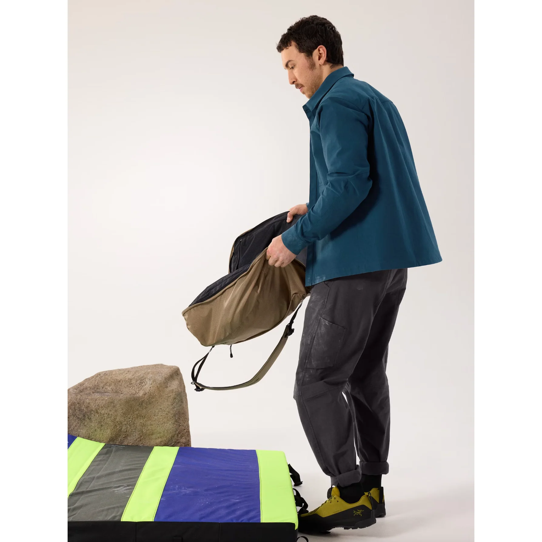 Arc'teryx Men's Cronin Cotton Overshirt - Image 12