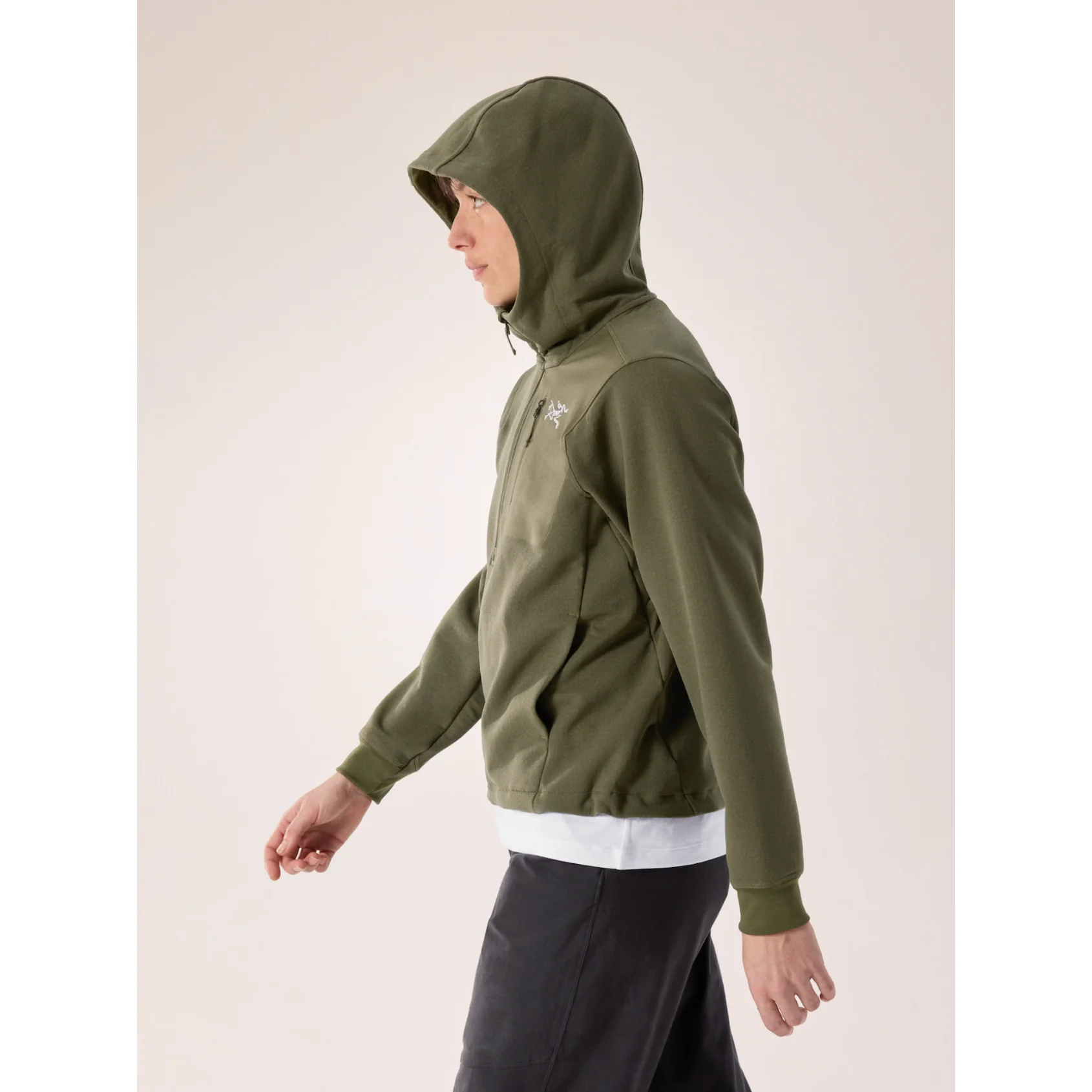 Arc'teryx Women's Aestas Pullover Hoody - Image 17