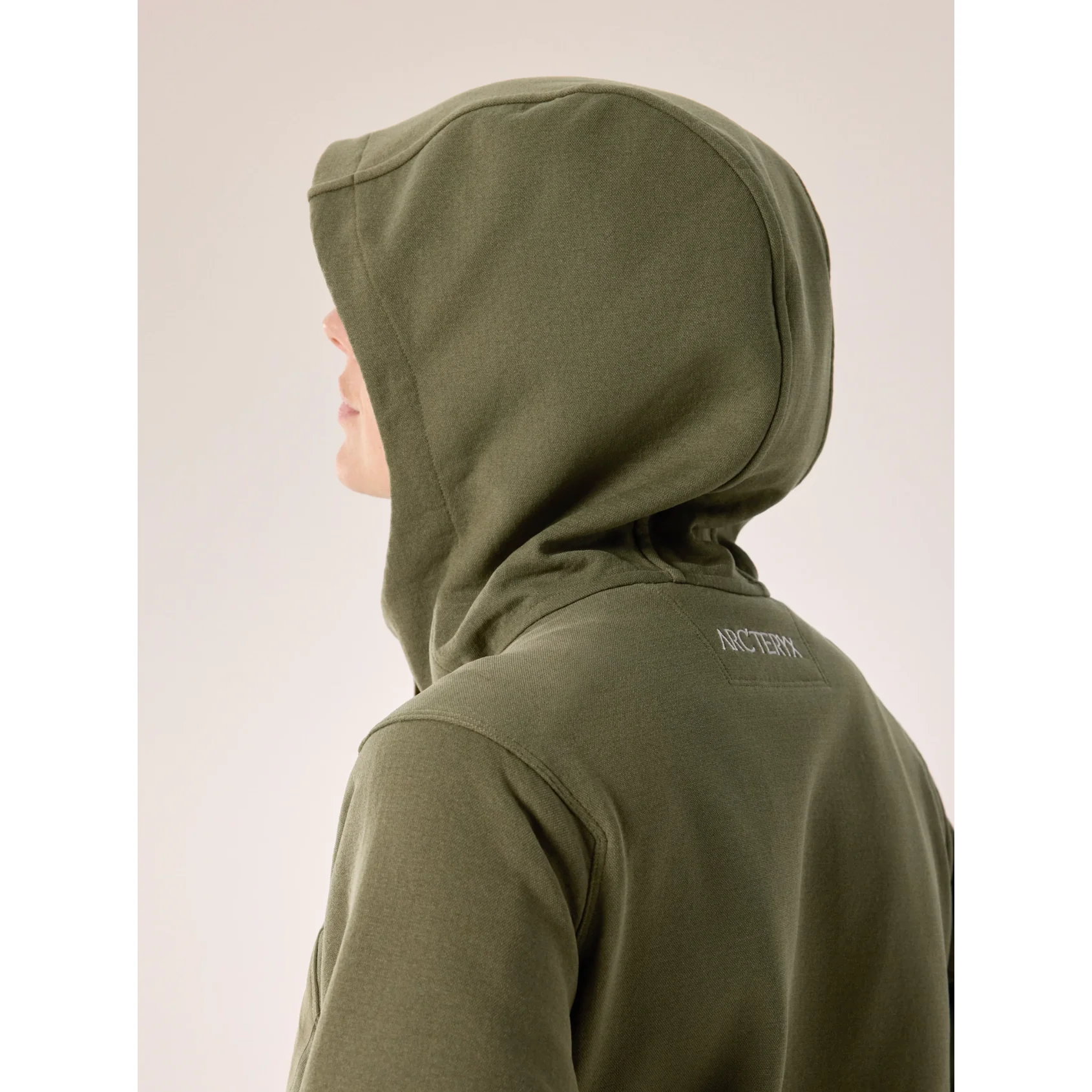 Arc'teryx Women's Aestas Pullover Hoody - Image 19