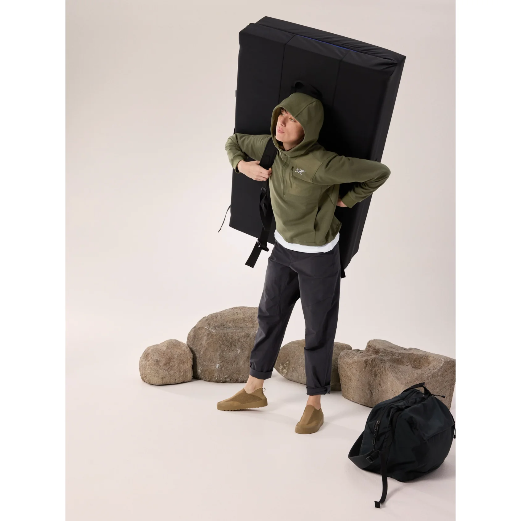 Arc'teryx Women's Aestas Pullover Hoody - Image 20
