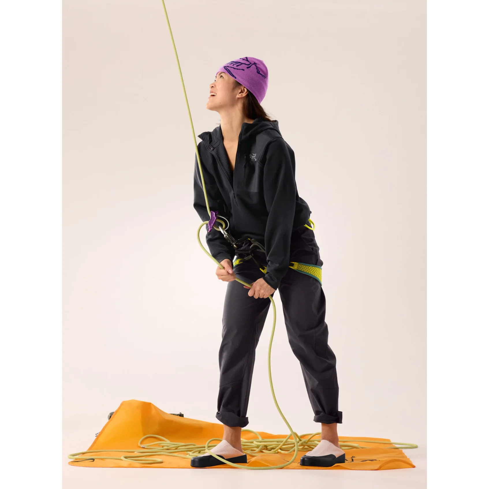 Arc'teryx Women's Aestas Pullover Hoody - Image 6