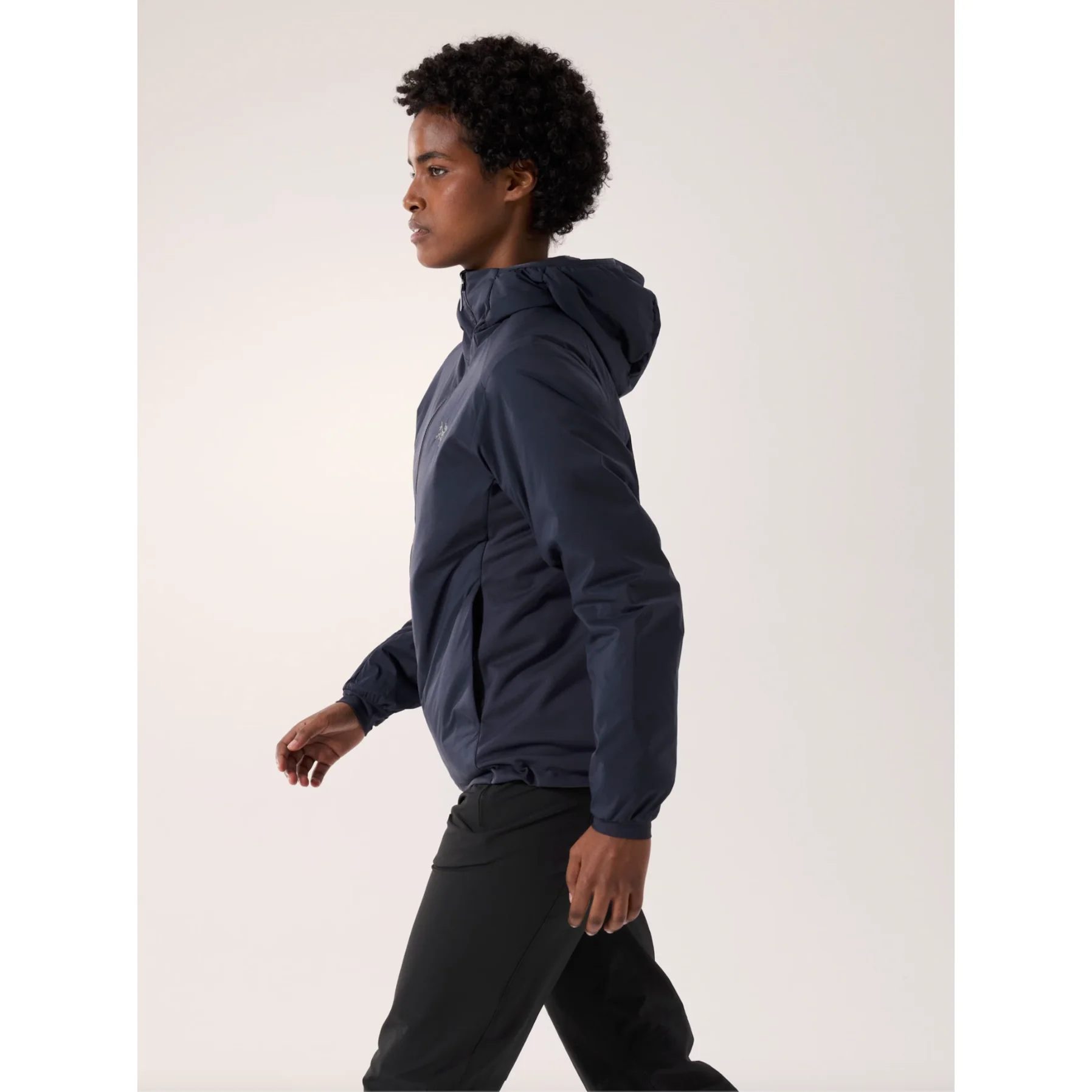 Arc'teryx Women's Atom Hoody - Image 5