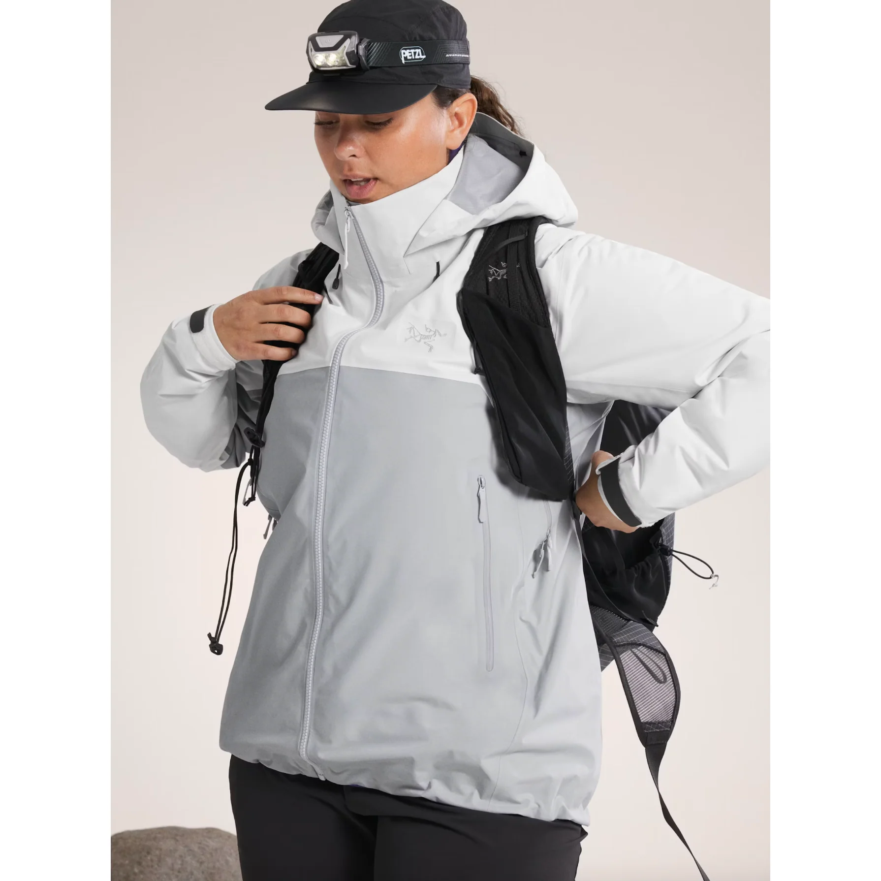 Arc'teryx Women's Beta AR Jacket - Image 17