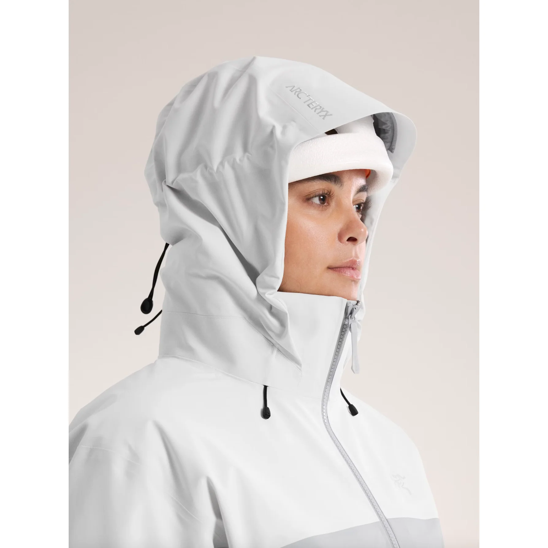 Arc'teryx Women's Beta AR Jacket - Image 20