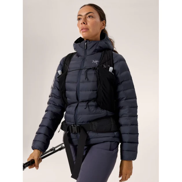 Arc'teryx Women's Cerium Hoody in Black Sapphire - Image 2
