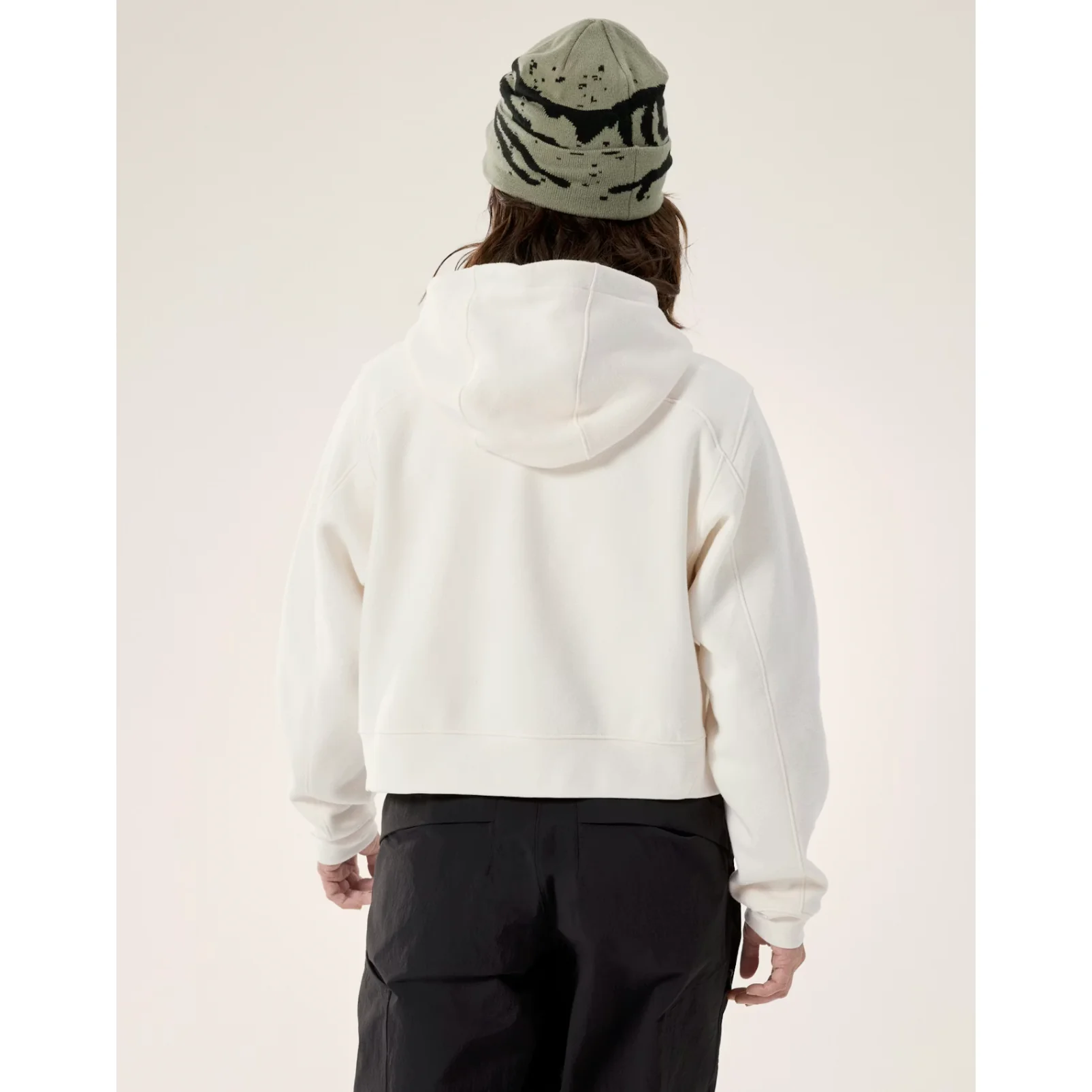 Arc'teryx Women's Emblem Fleece Full Zip Crop Hoody - Image 10