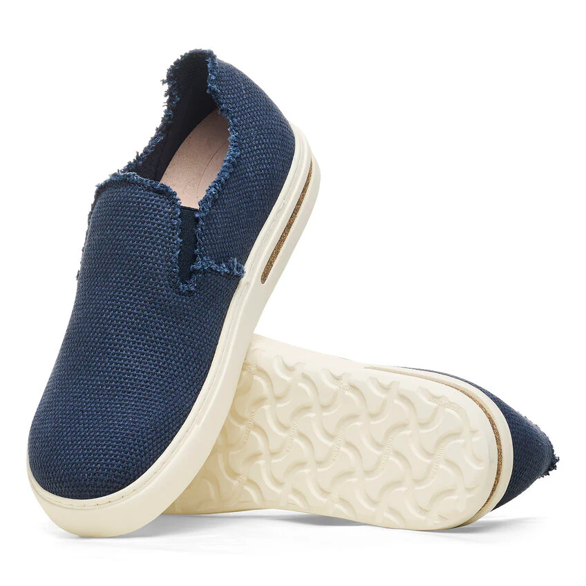 Birkenstock Bend Decon Slip On Textile in Midnight - Image 4