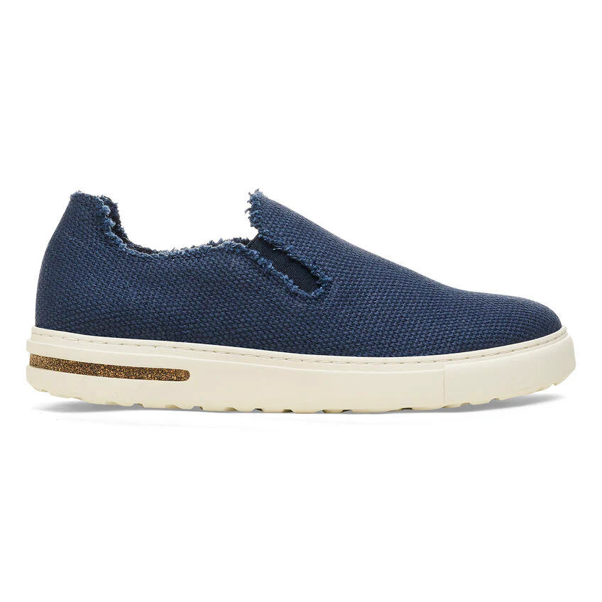Birkenstock Bend Decon Slip On Textile in Midnight - Image 7