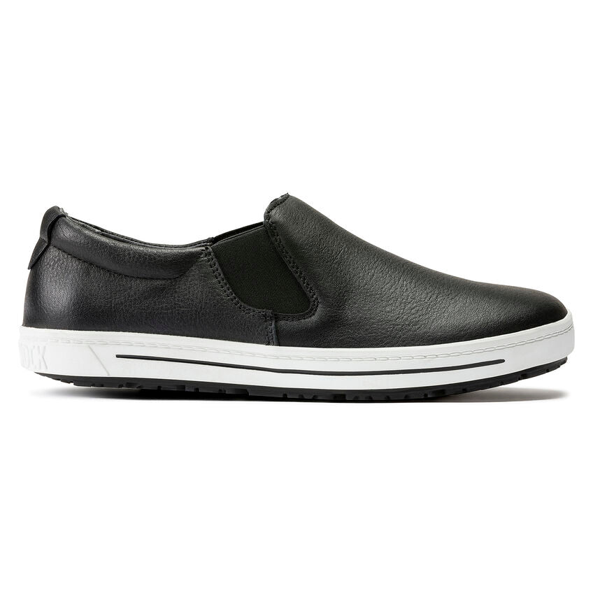 Birkenstock QO 400 Leather Slip On Shoe in Black - Image 3