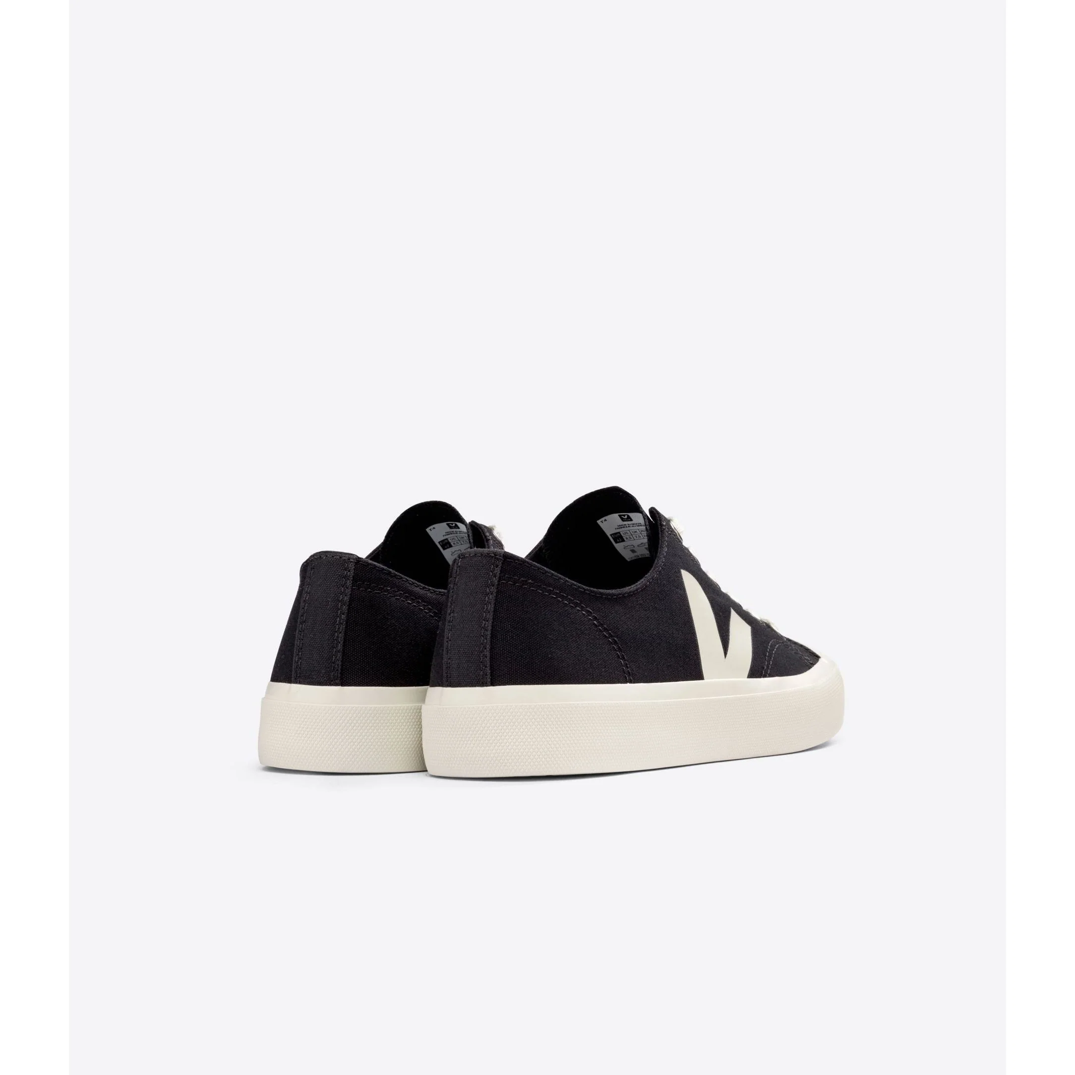 Veja Women's Wata II Low Canvas in Black Pierre - Image 3