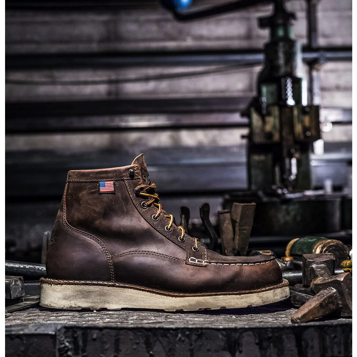 Danner Men's Bull Run Moc Toe 6" in Brown - Image 8