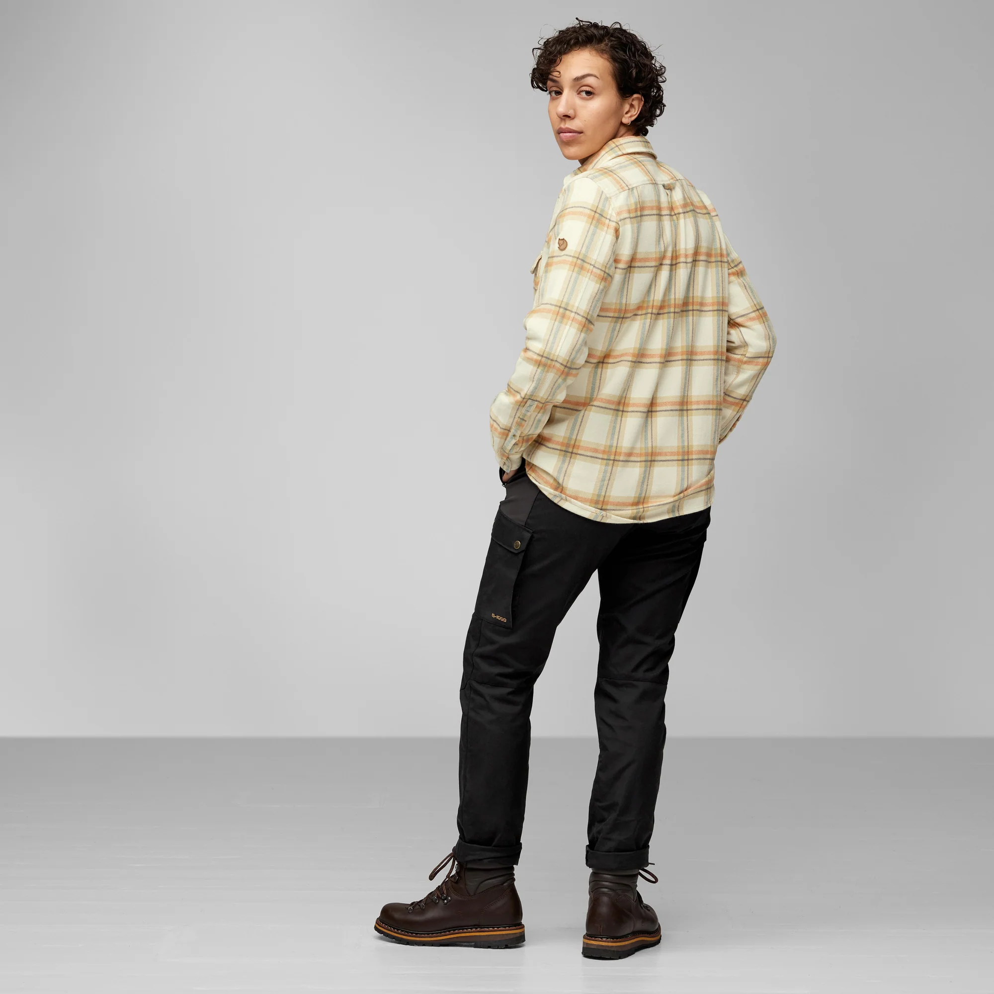 Fjallraven Women's Övik Heavy Flannel Shirt - Image 7