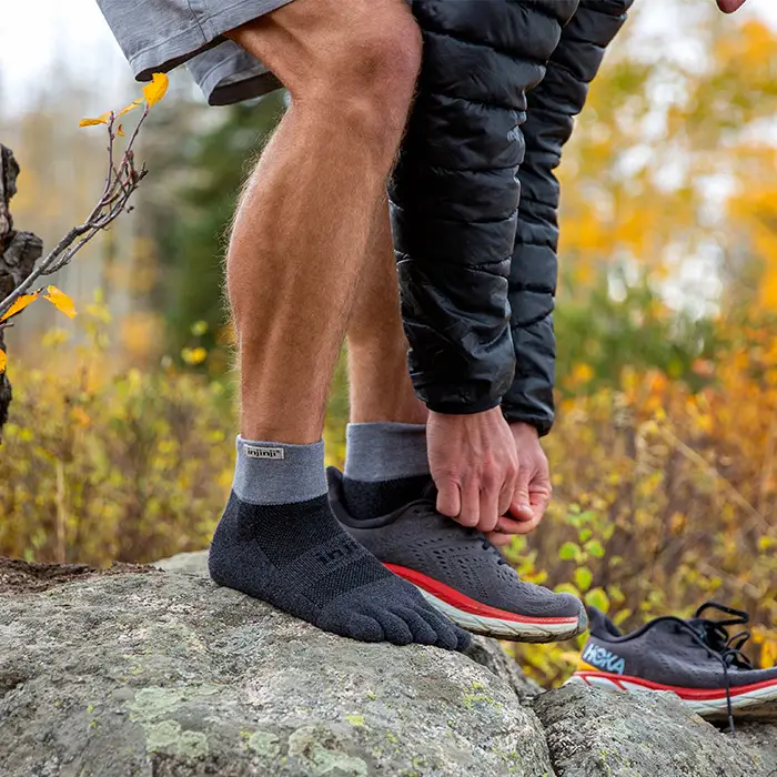 Injinji Men's Trail Midweight Mini-Crew in Granite - Image 3