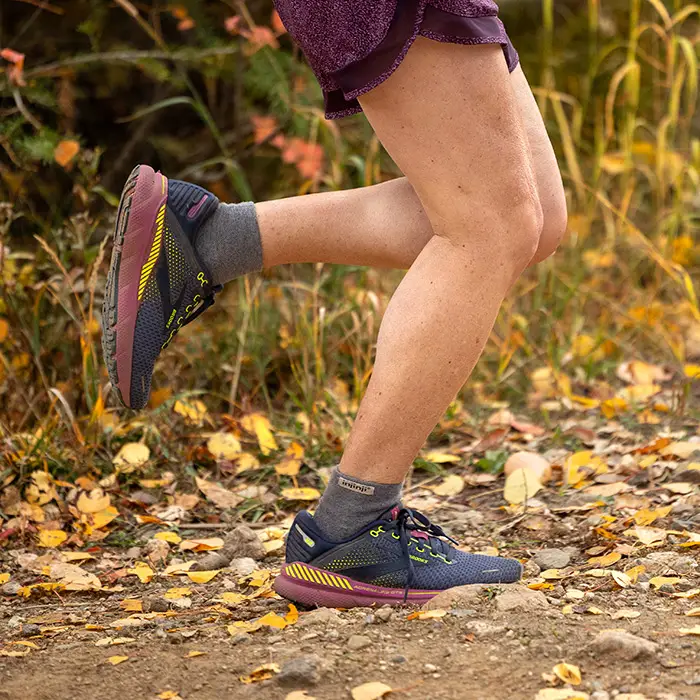 Injinji Women's Trail Midweight Mini Crew in Granite - Image 3