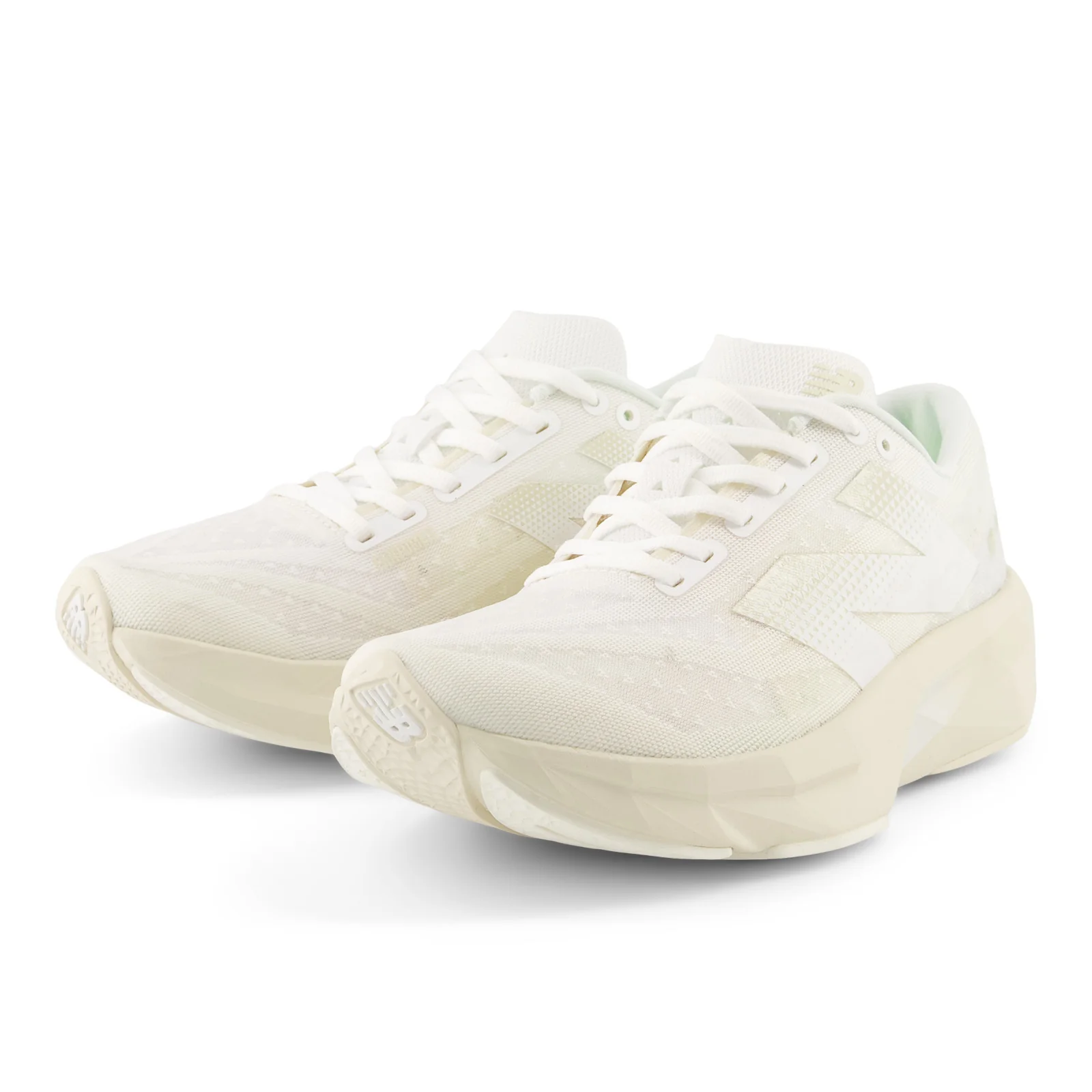 New Balance Women's FuelCell Rebel v4 - Image 6