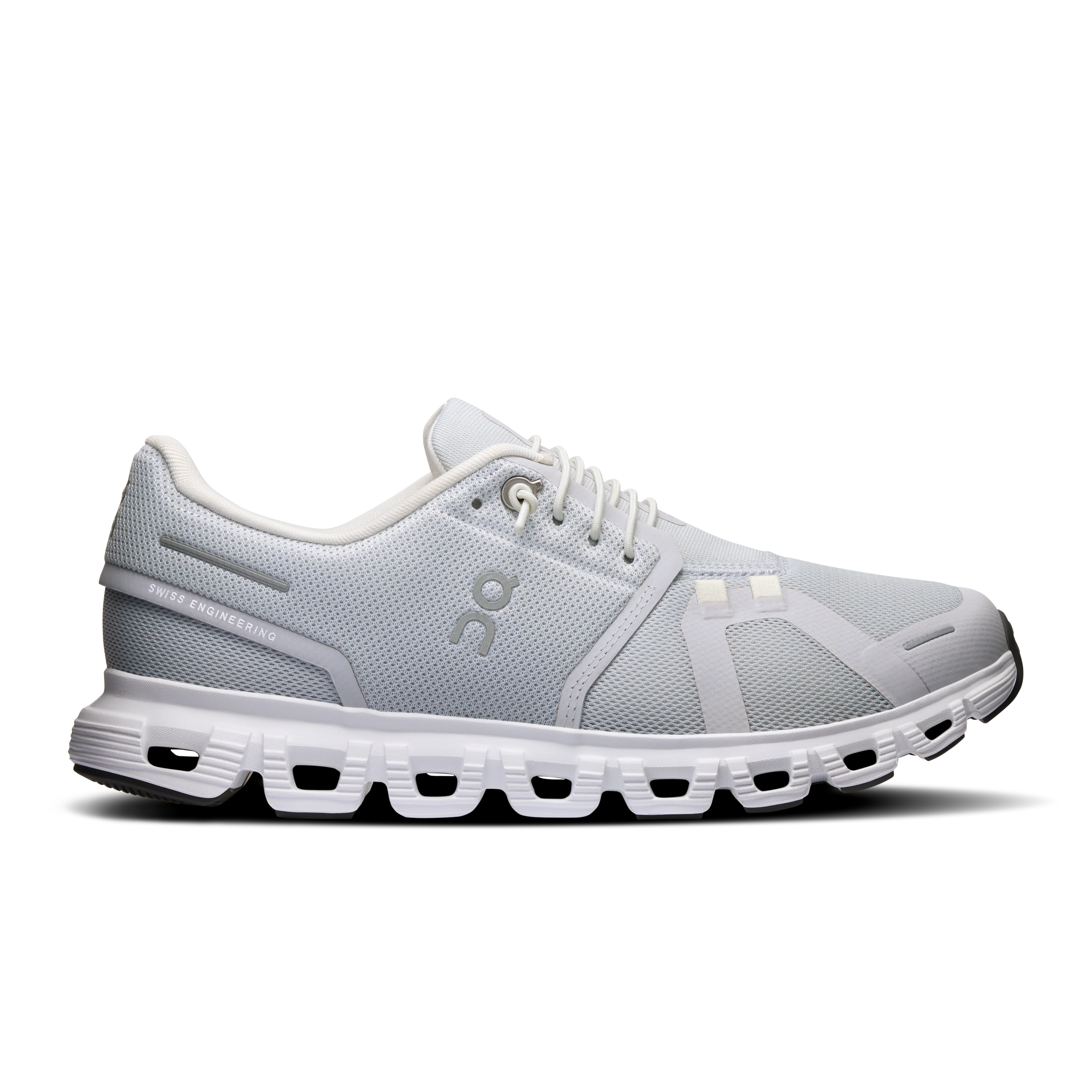 On Running Women's Cloud 6 in Glacier/White - Image 4