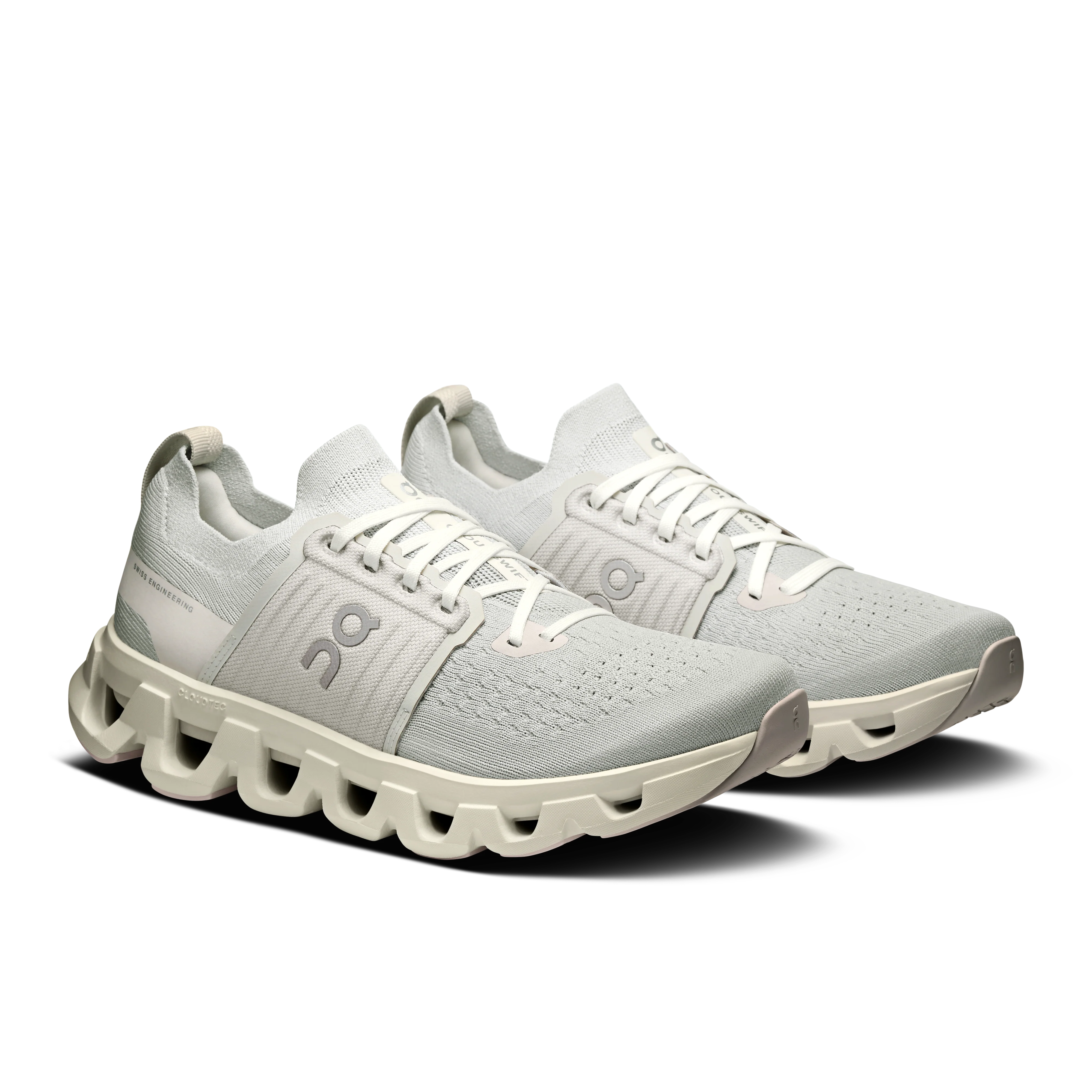On Running Women's Cloudswift 4 in Wolf/Sand - Image 7