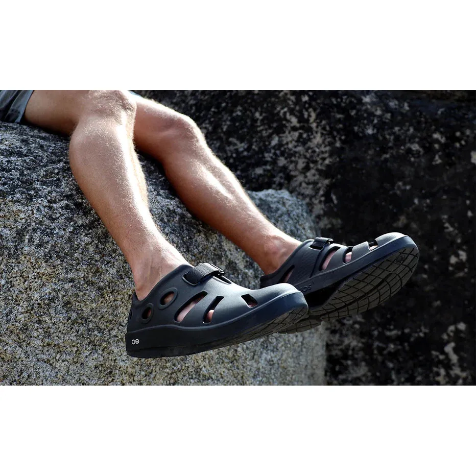 OOFOS OOcandoo Sandal in Black - Image 3