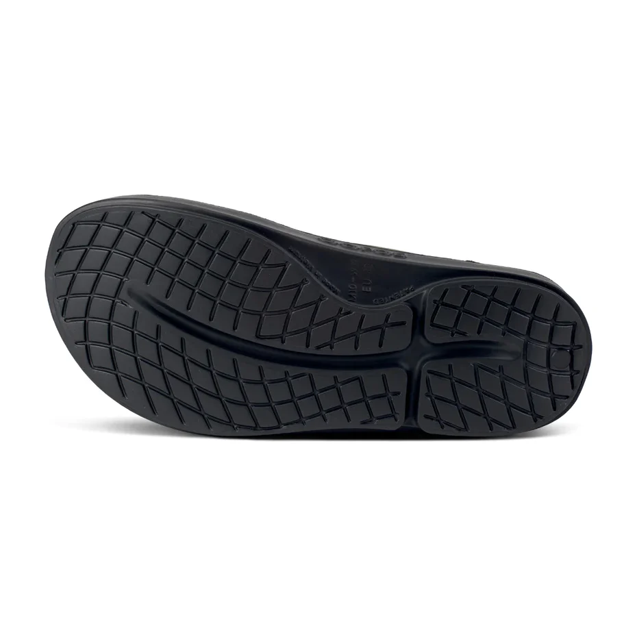OOFOS OOriginal Sport Sandal in Tactical Green - Image 10