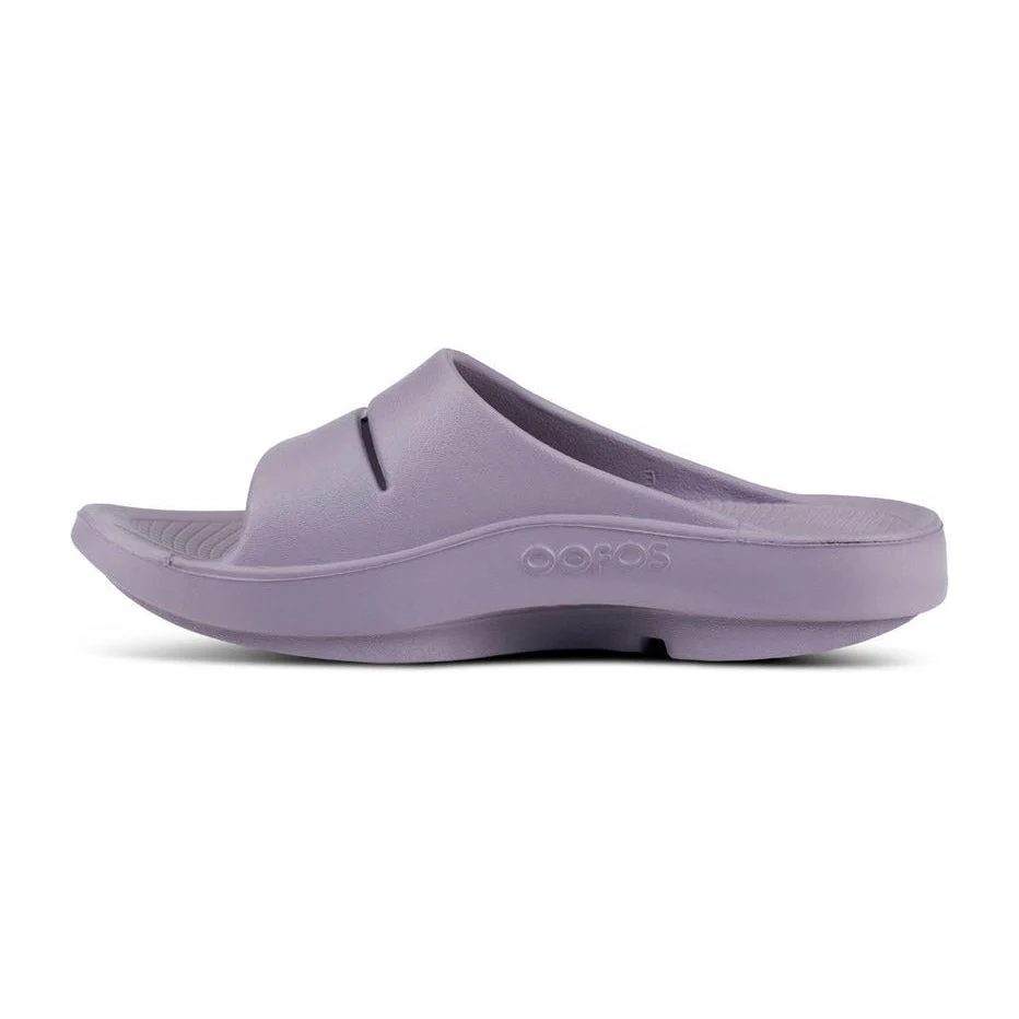 OOFOS Unisex Ooahh Slide Sandals in Mauve - Image 4