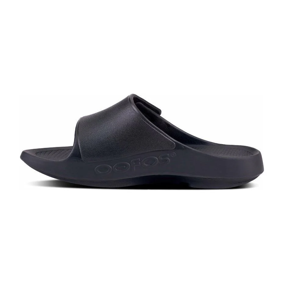 OOFOS Unisex Ooahh Sports Flex Sandals in Black Matte - Image 3