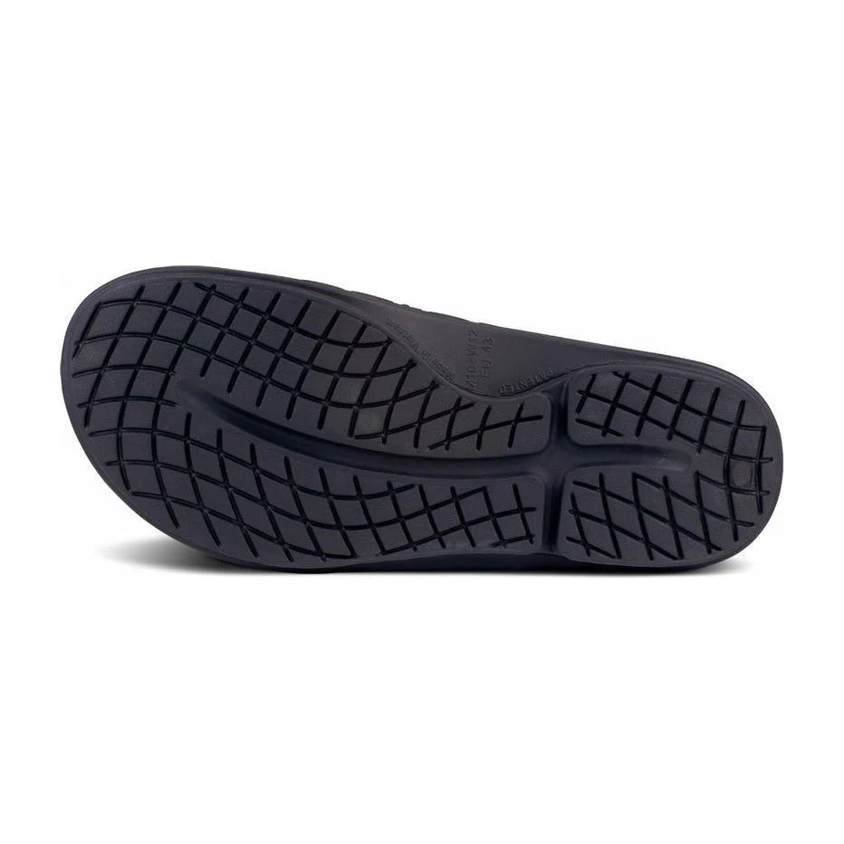 OOFOS Unisex Ooahh Sports Flex Sandals in Black Matte - Image 7