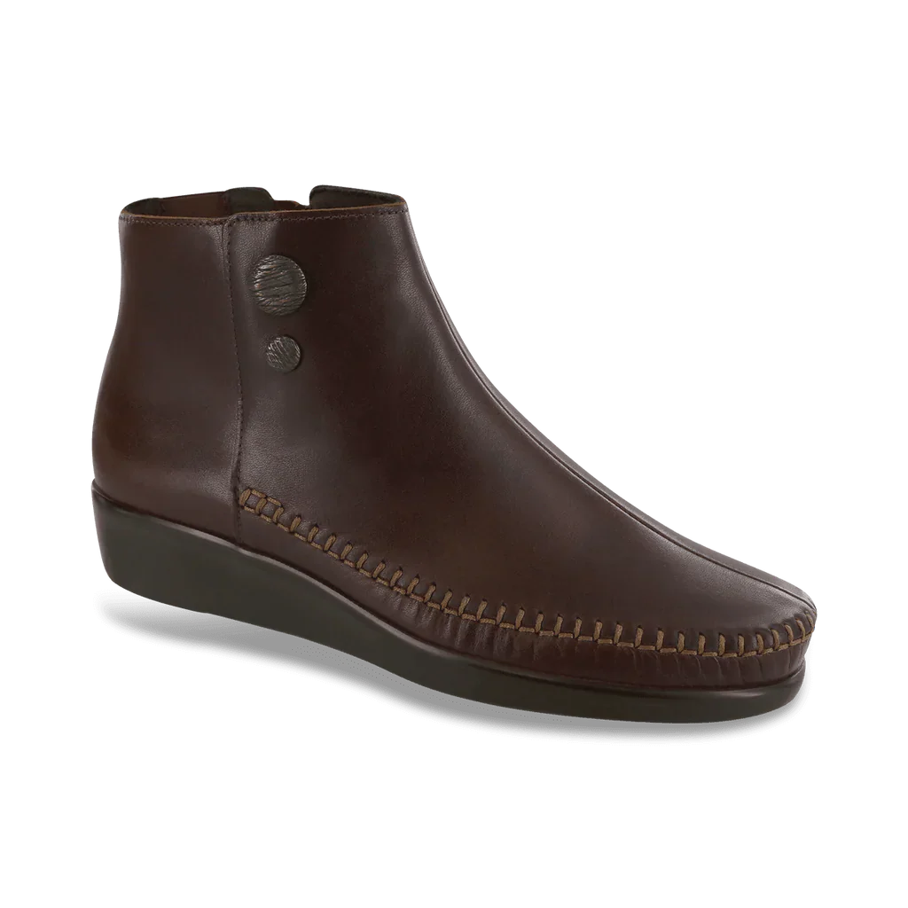 SAS Women's Jade Boot in Walnut