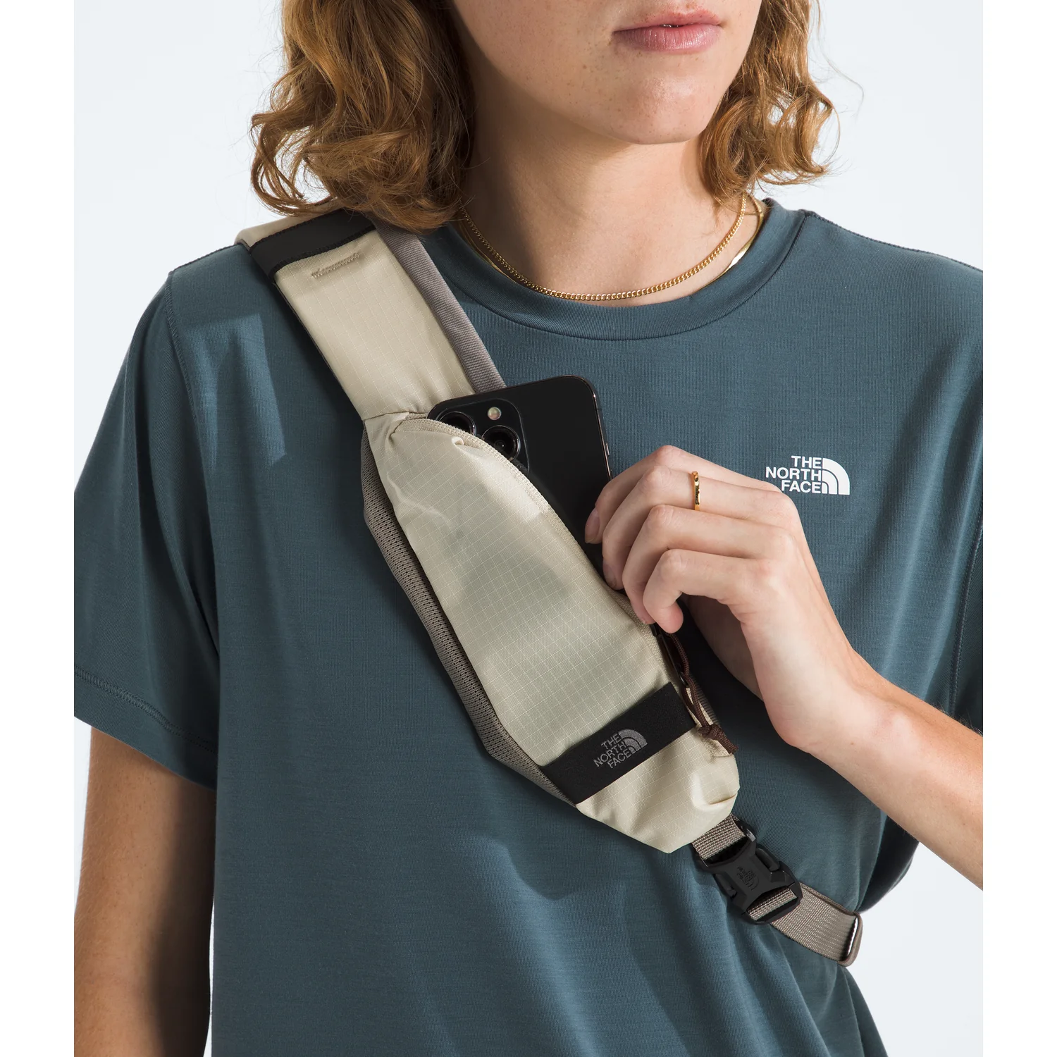The North Face Borealis Sling - Image 36