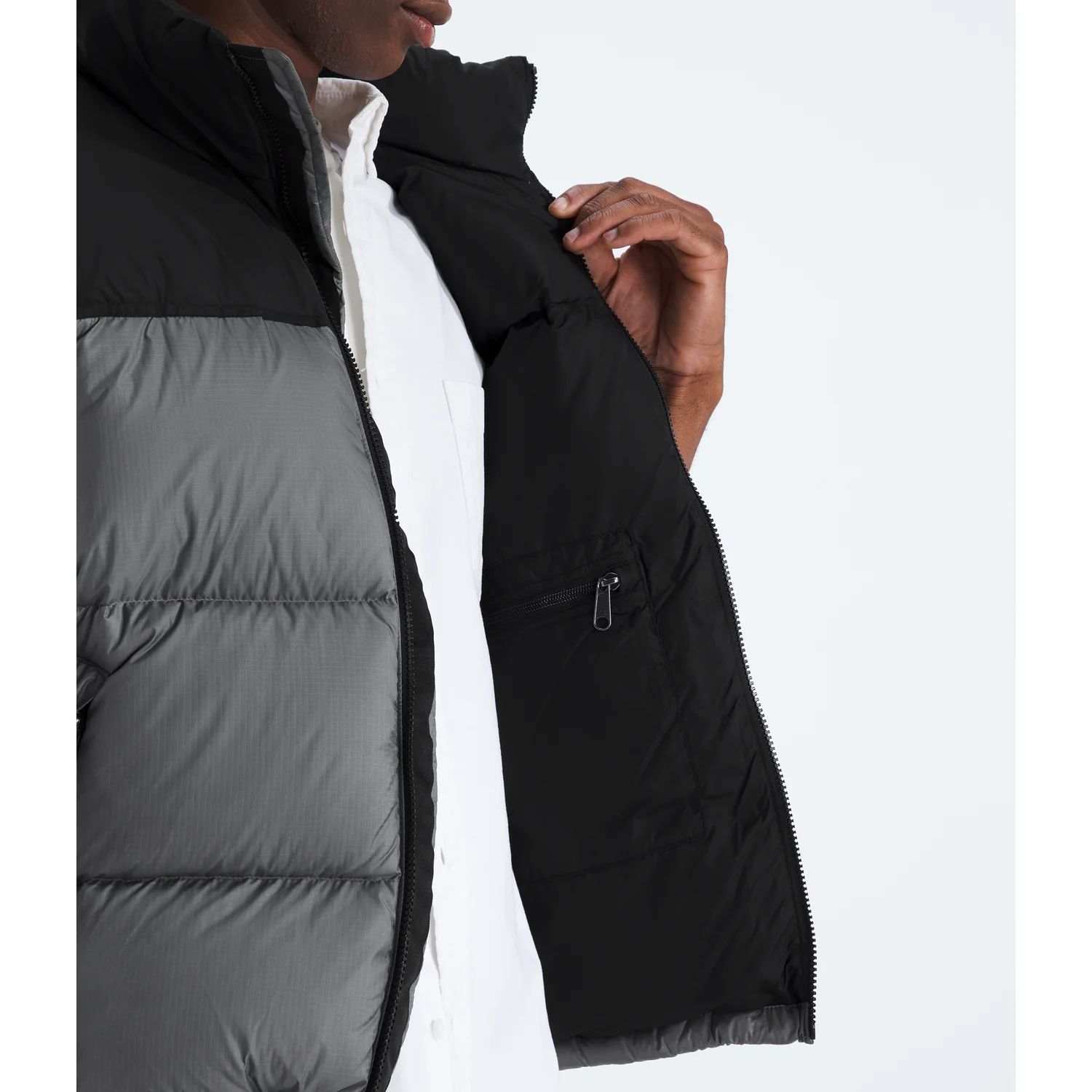 The North Face Men's 1996 Retro Nuptse Vest - Image 28