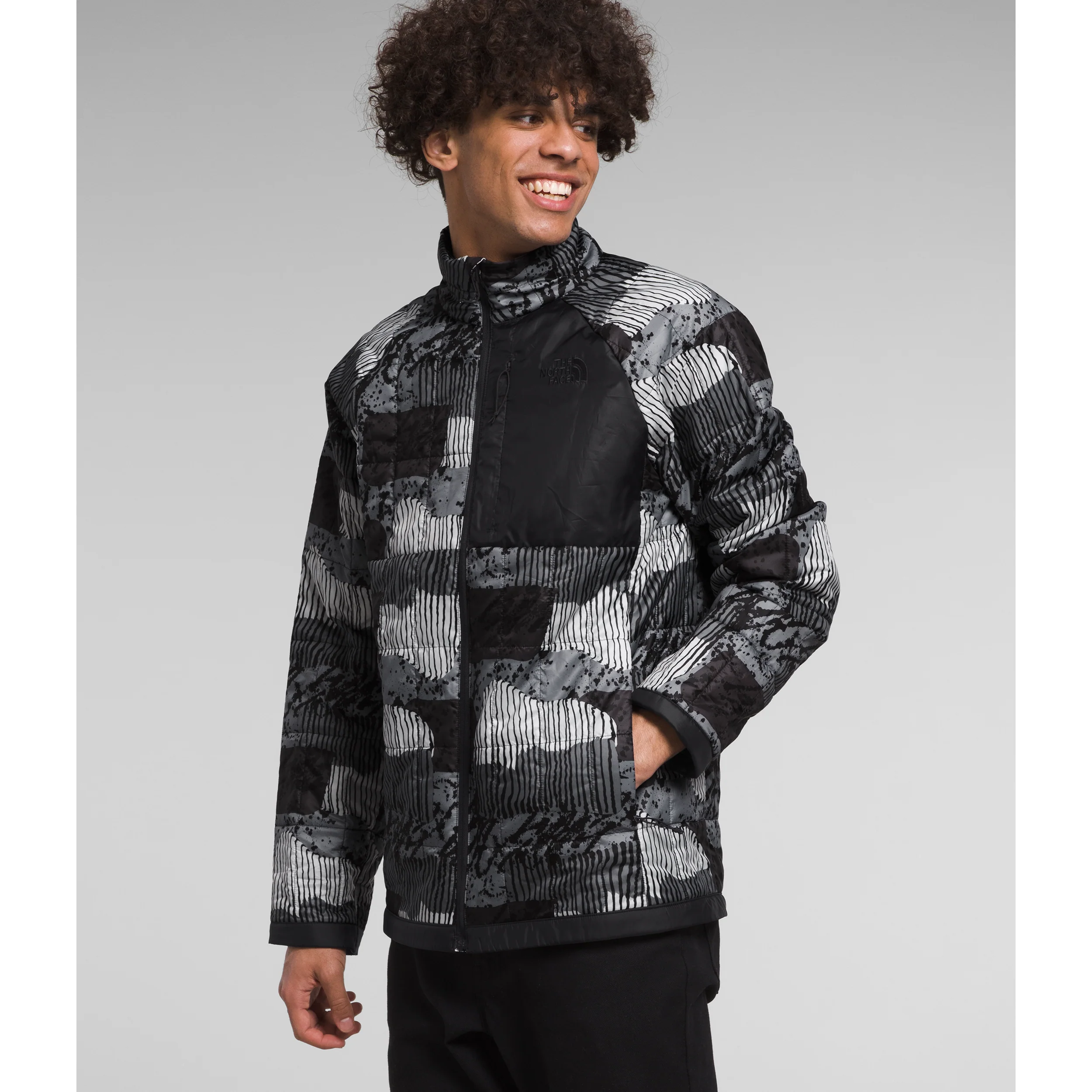 The North Face Men's Circaloft Jacket in Asphalt Grey Abstract Yosemite Print - Image 3