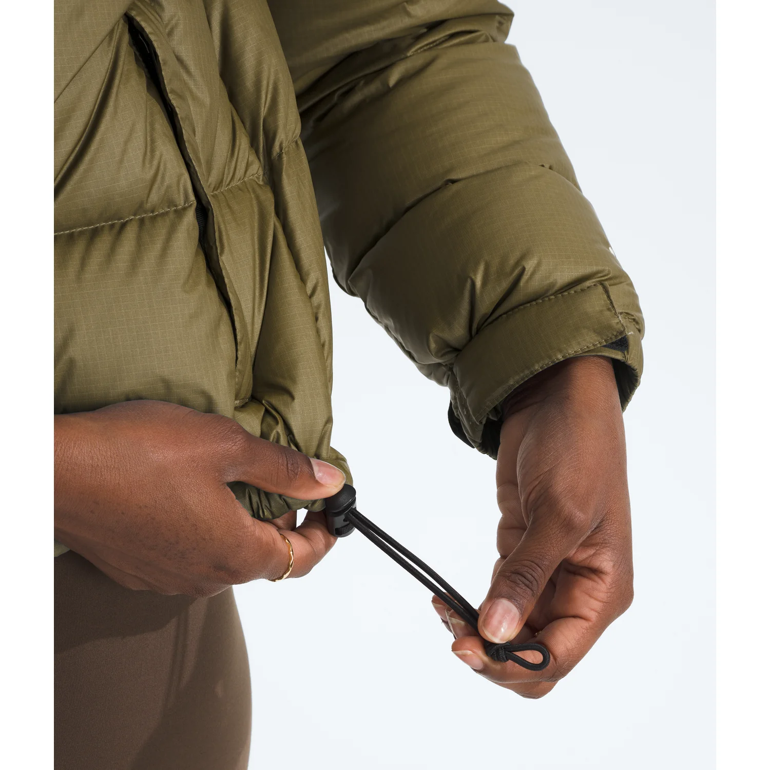 The North Face Women’s 1996 Retro Nuptse Jacket in Cedar - Image 7