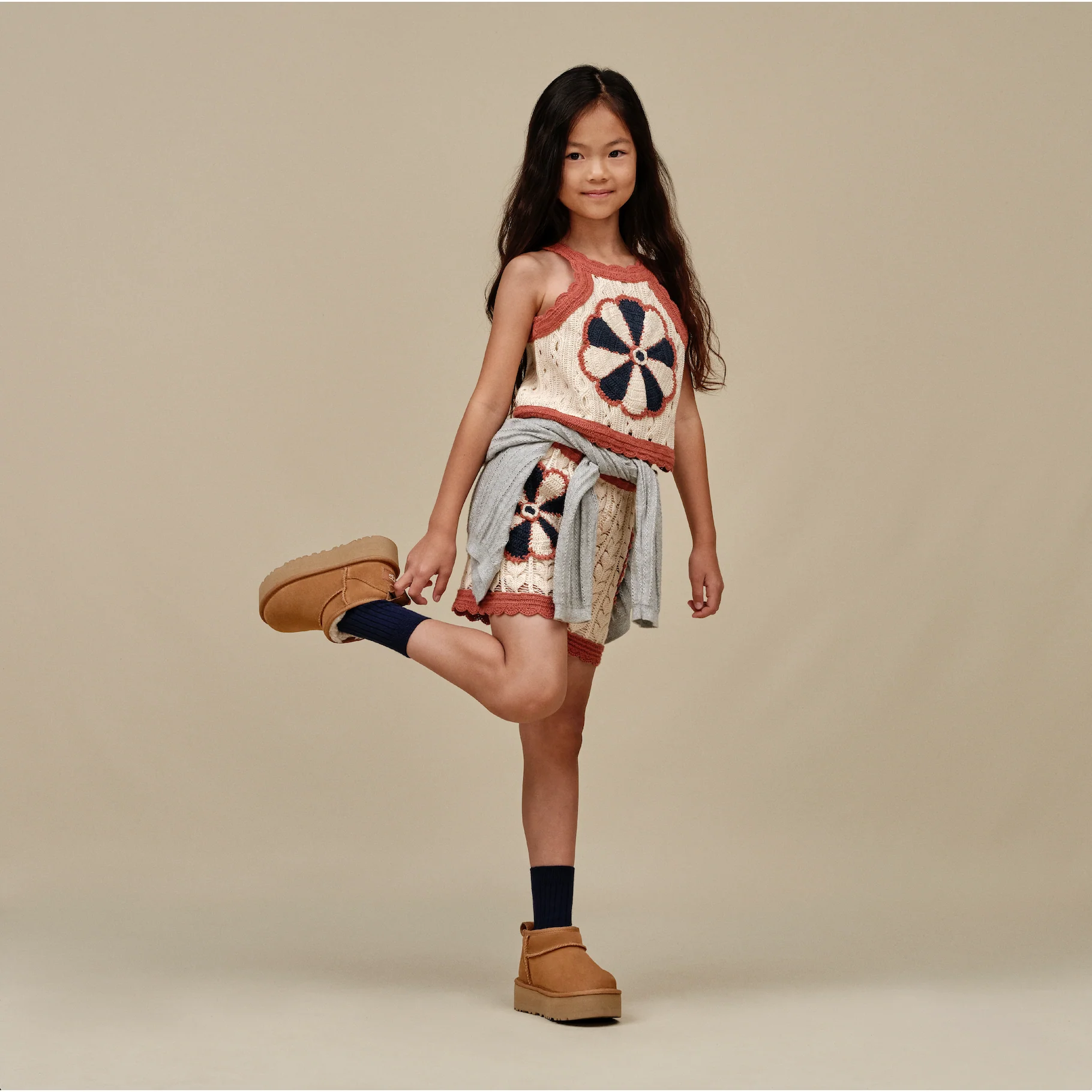 UGG Kid's Classic Ultra Mini Platform in Chestnut - Image 2