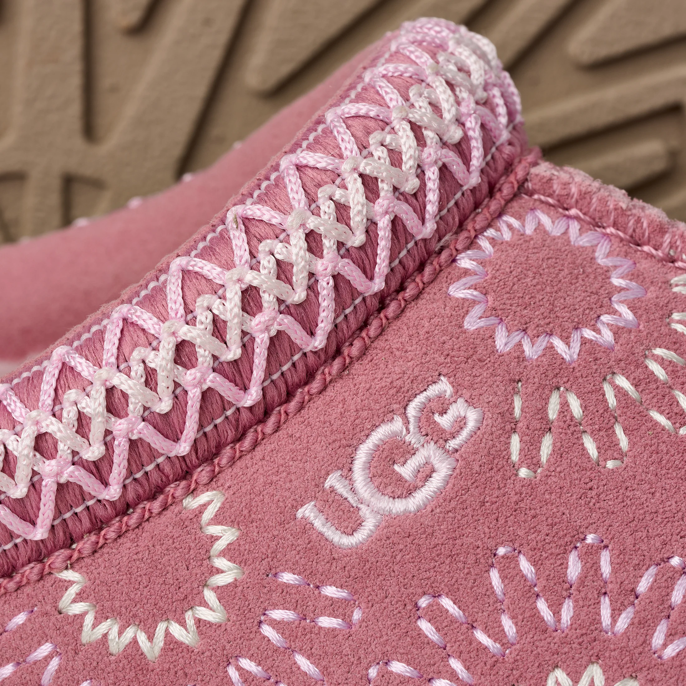UGG Kid's Tazz Sun Stitch in Horizon Pink - Image 5