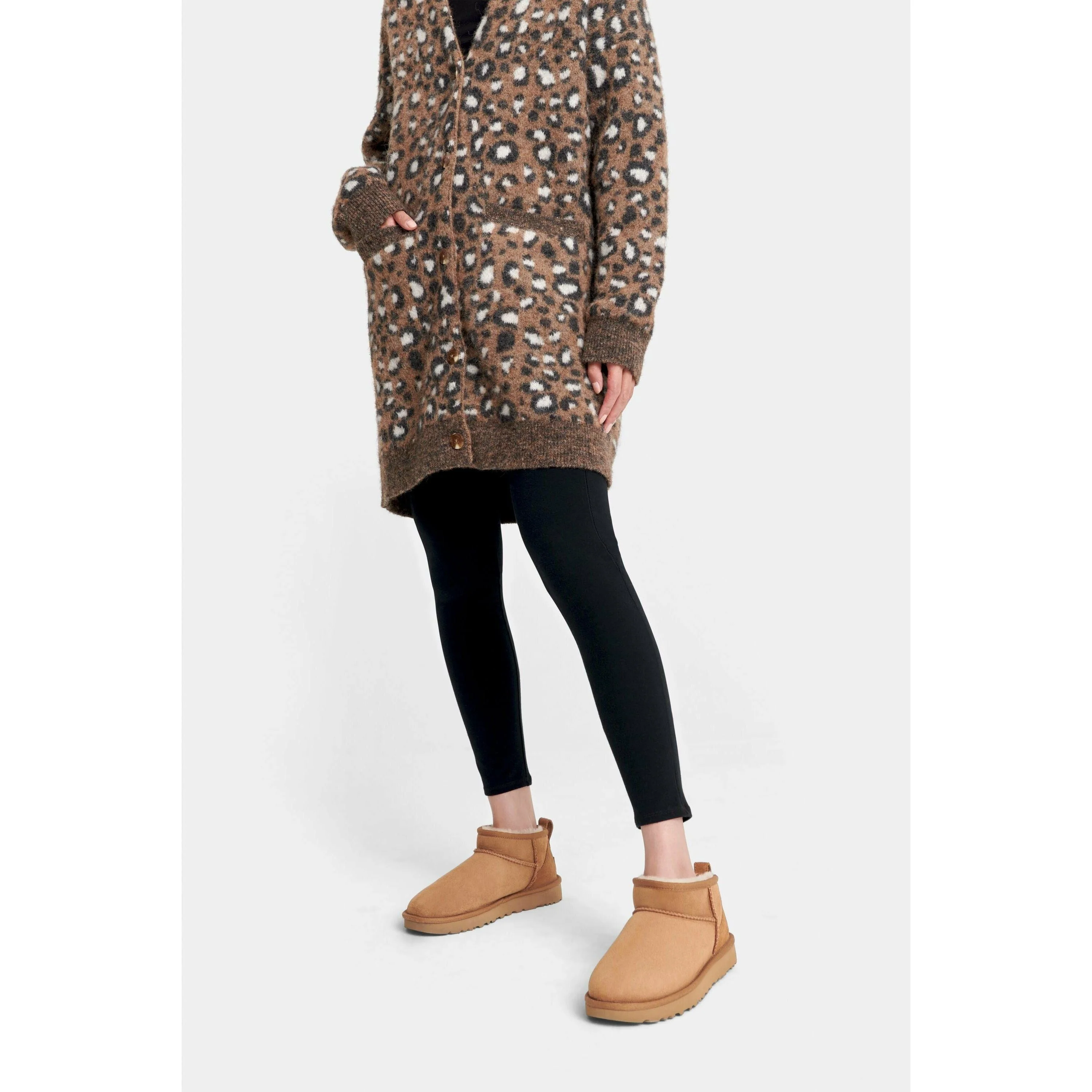 UGG Women's Classic Ultra Mini Boot in Chestnut +  Jason Markk Kit Bundle - Image 8