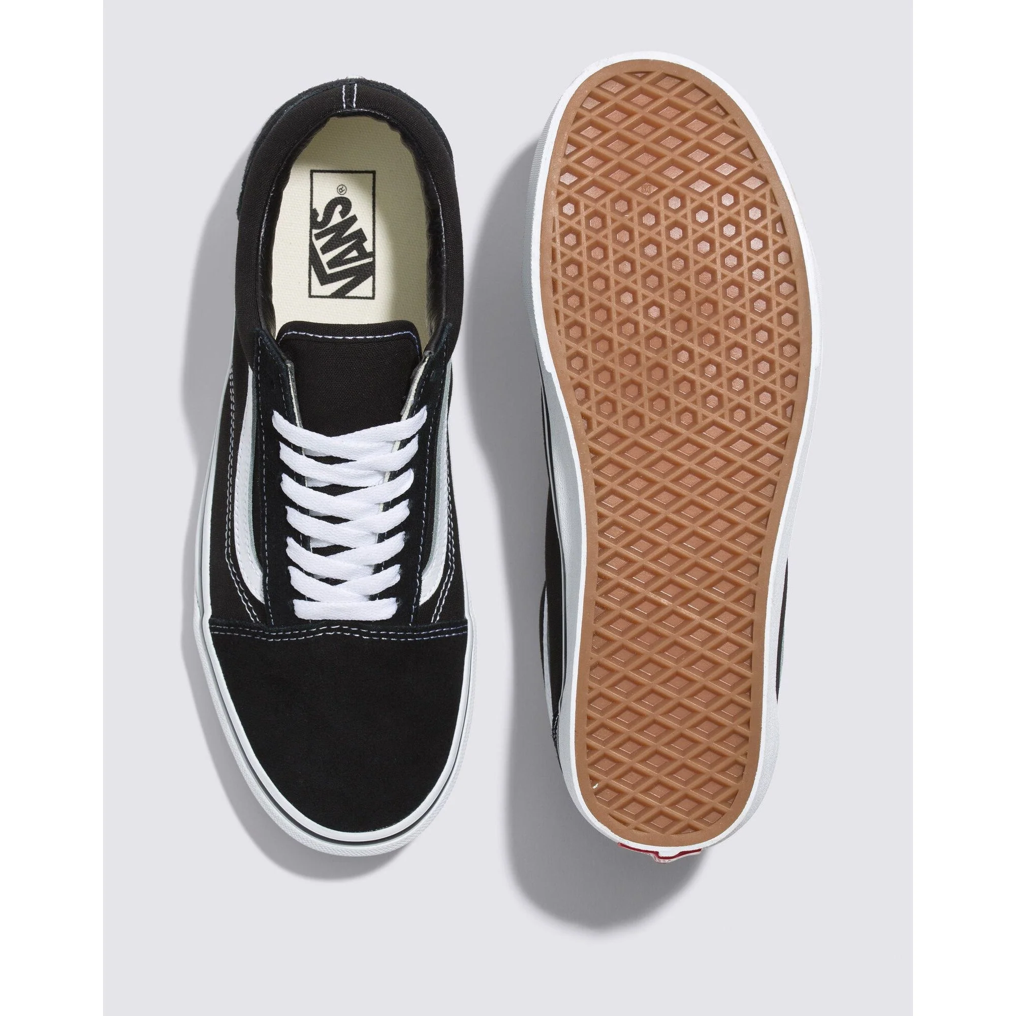 Vans Old Skool Shoe - Image 3