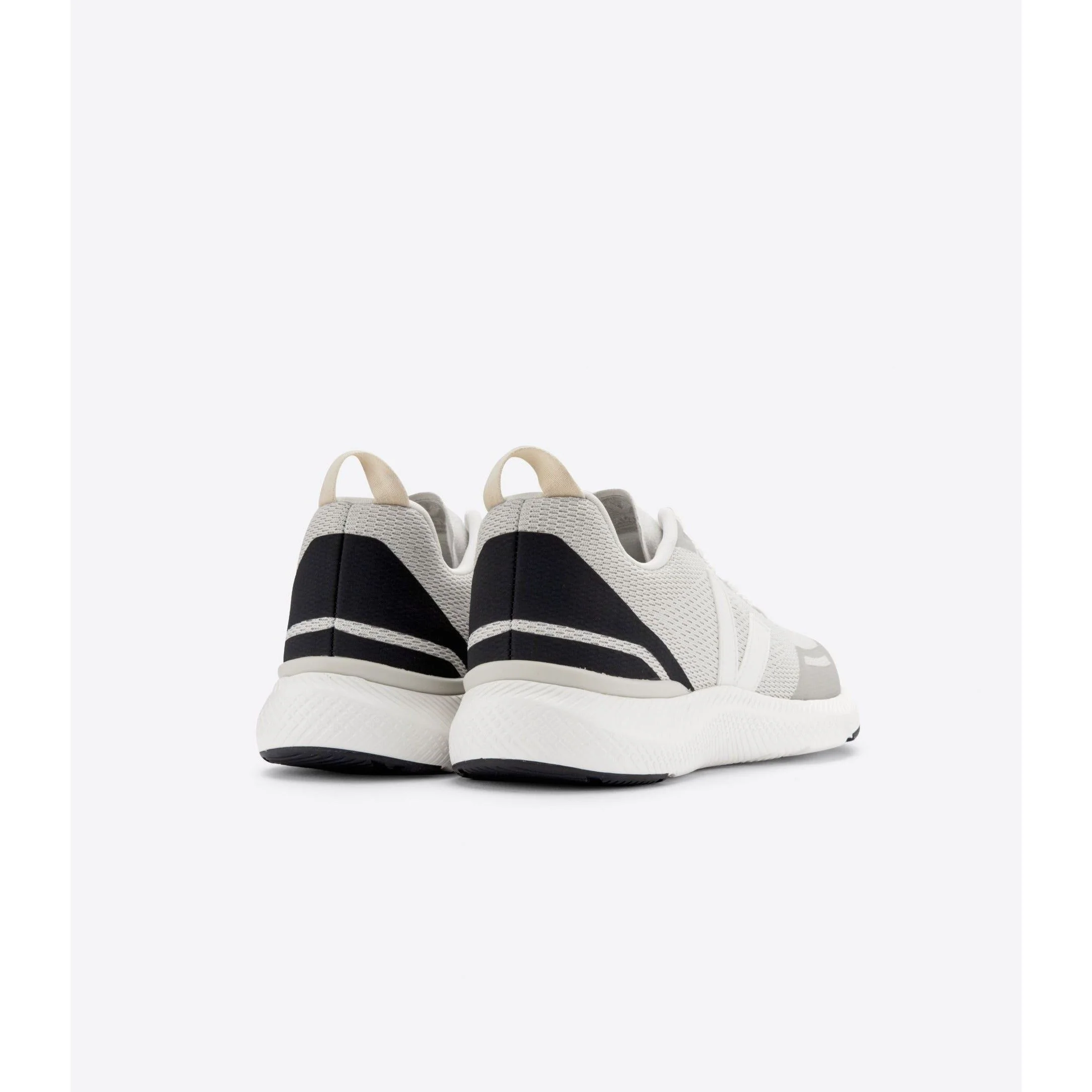 Veja Men's Impala Engineered Mesh in Natural Black - Image 3