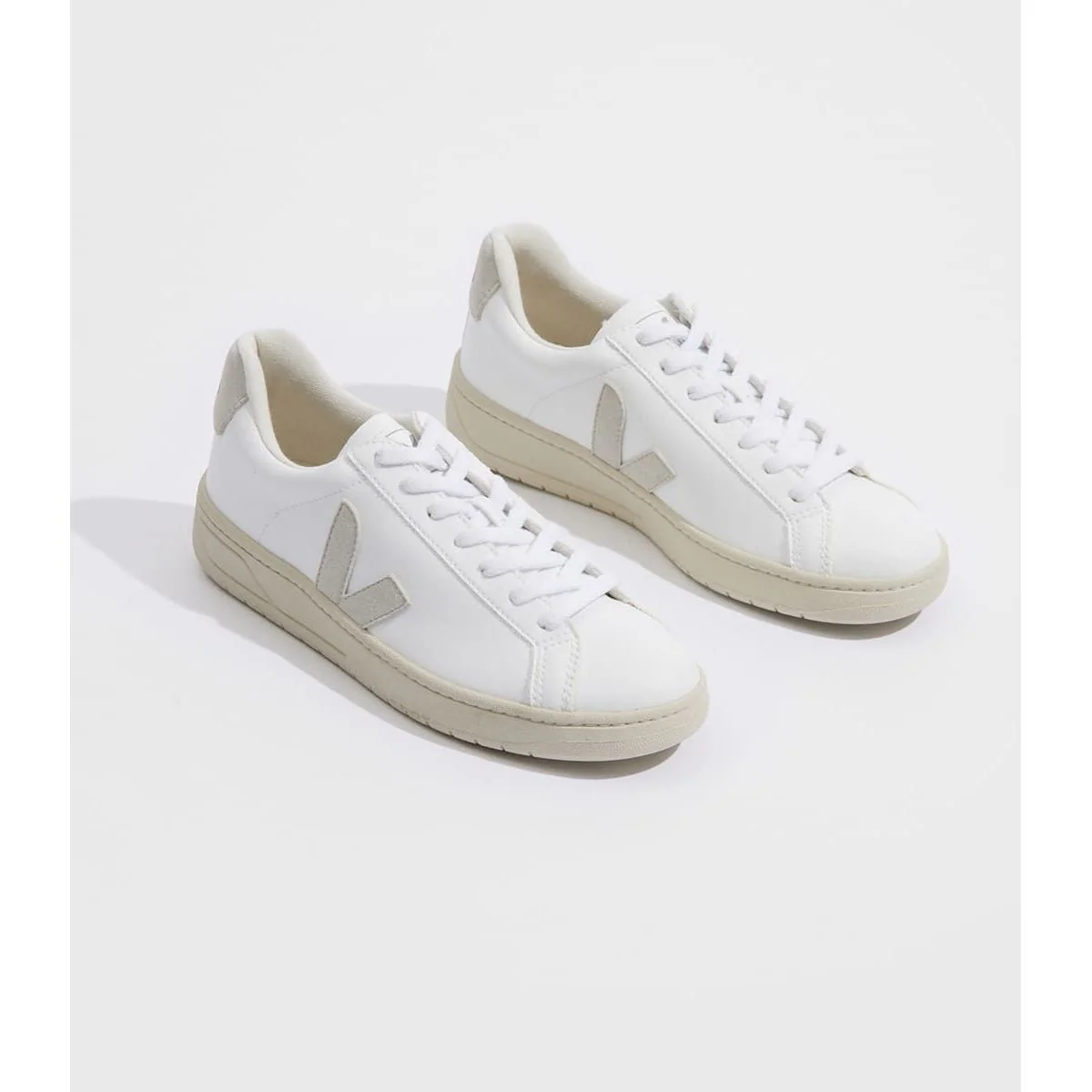 Veja Women's Urca CWL in White Natural - Image 4