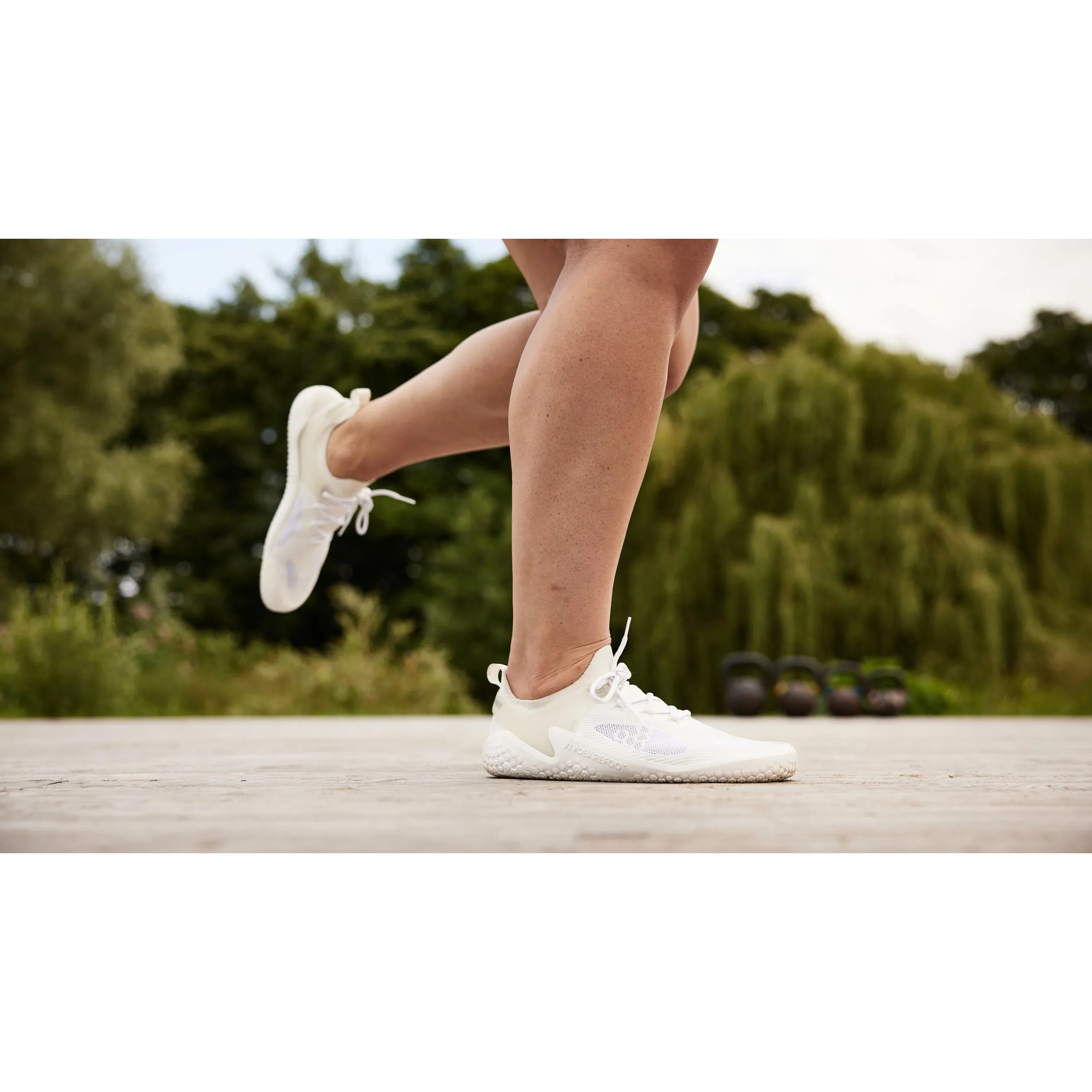 Vivobarefoot Women's Motus Strength - Image 21