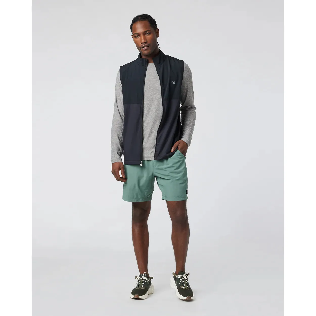 Vuori Men's Sunday Element Vest - Image 4